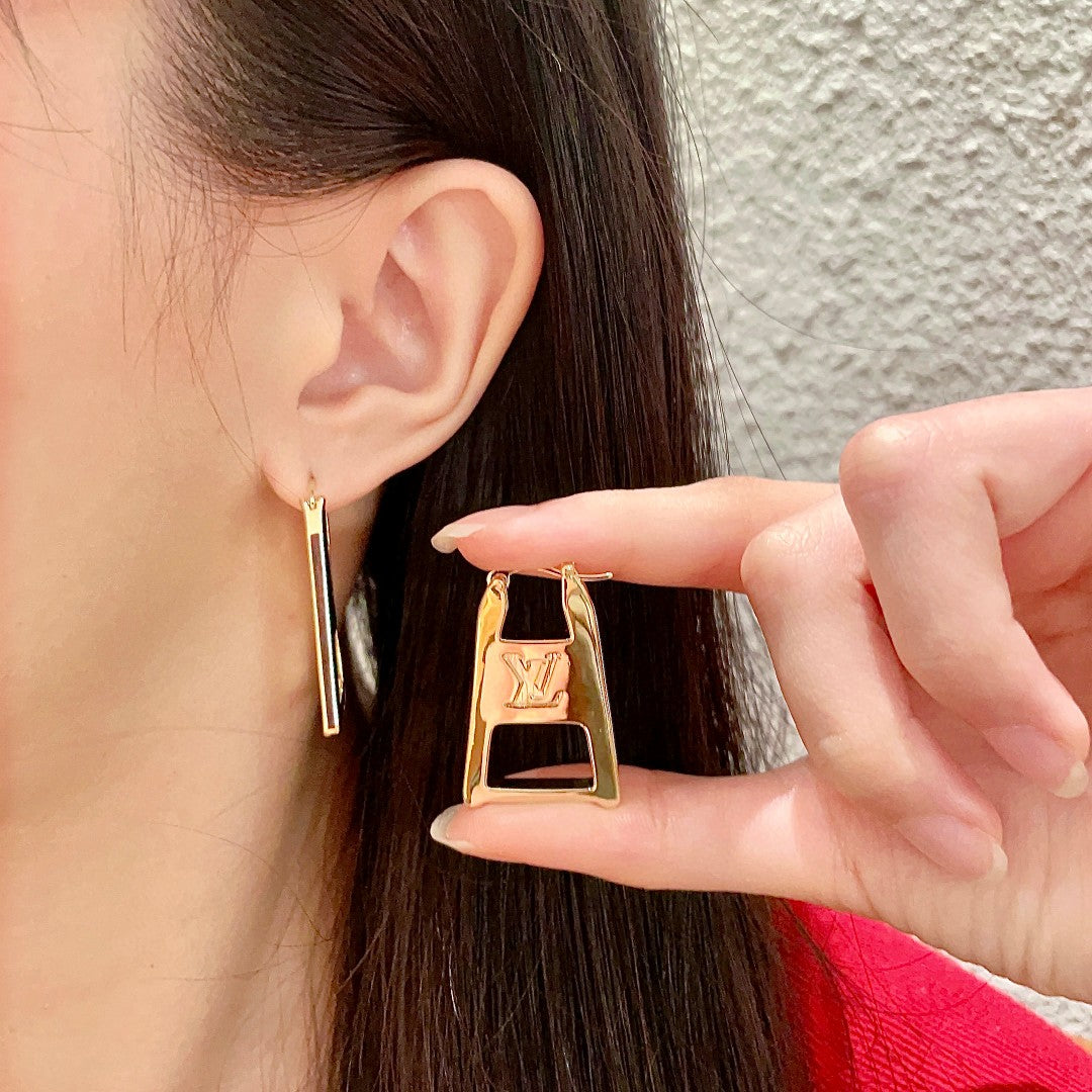 Louis Vuitton Luxury Earrings | Iconic Elegance & Boutique-Grade Quality 127