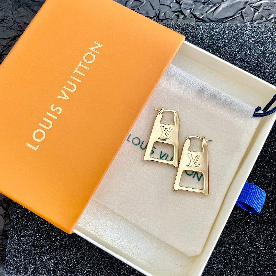 Louis Vuitton Luxury Earrings | Iconic Elegance & Boutique-Grade Quality 127