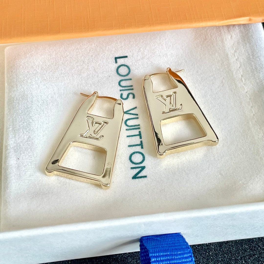 Louis Vuitton Luxury Earrings | Iconic Elegance & Boutique-Grade Quality 127
