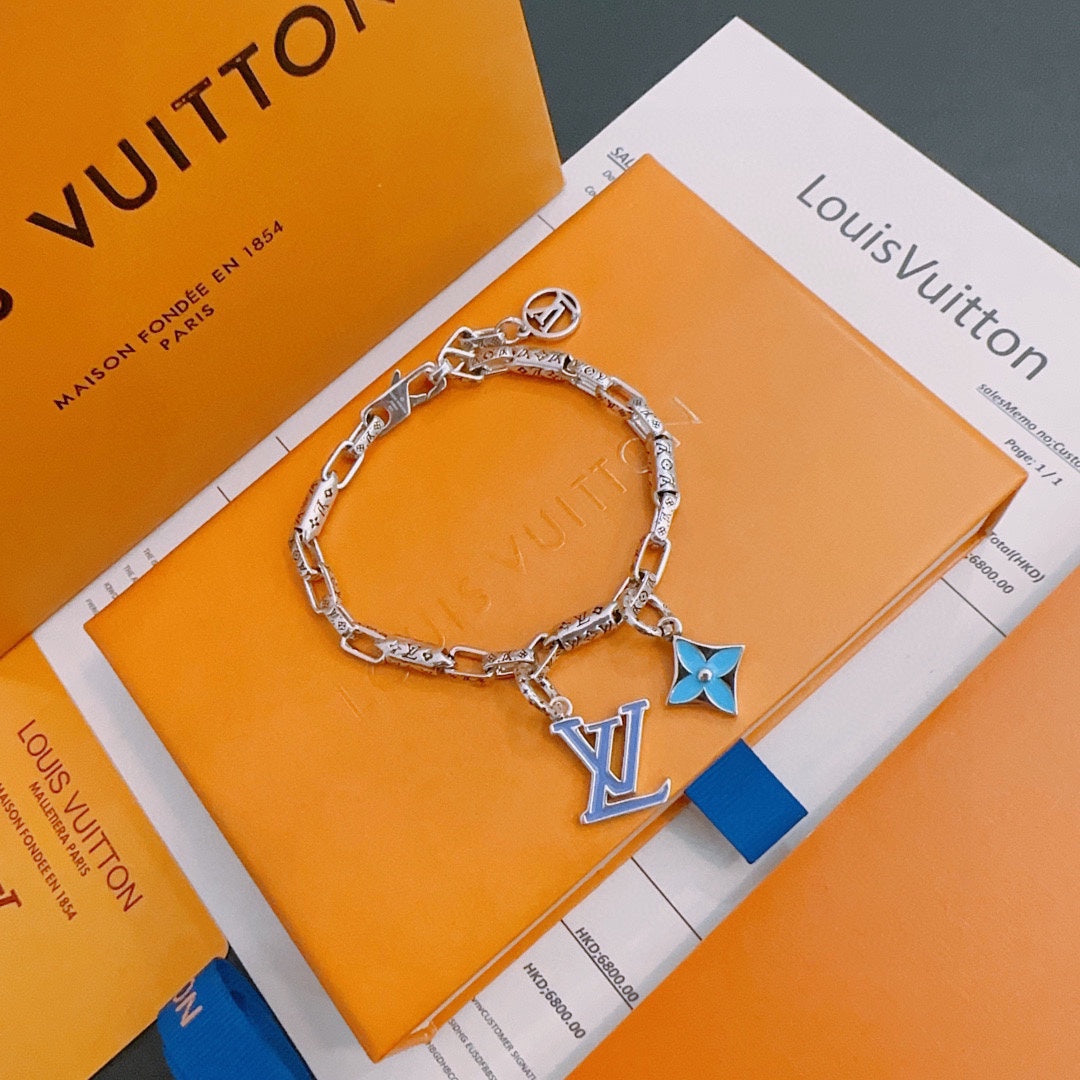 Louis Vuitton Luxury Necklace | Iconic Elegance & Boutique-Grade Quality 97