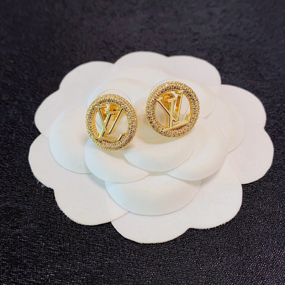 Louis Vuitton Luxury Earrings | Iconic Elegance & Boutique-Grade Quality 130