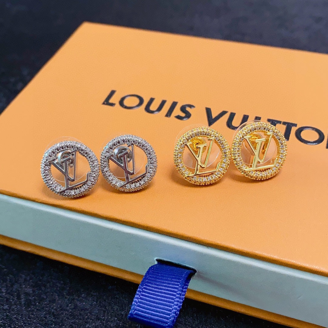 Louis Vuitton Luxury Earrings | Iconic Elegance & Boutique-Grade Quality 130