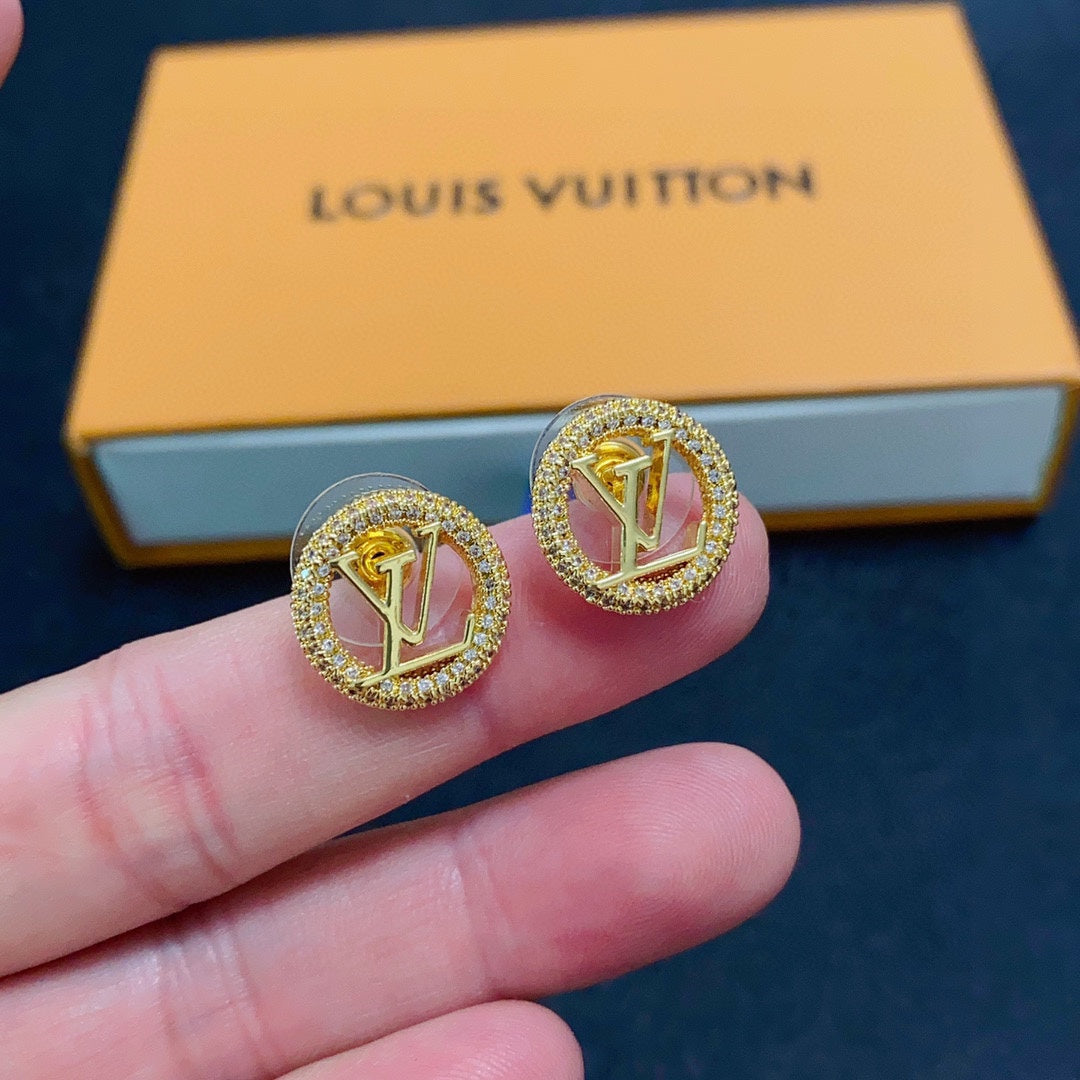 Louis Vuitton Luxury Earrings | Iconic Elegance & Boutique-Grade Quality 130