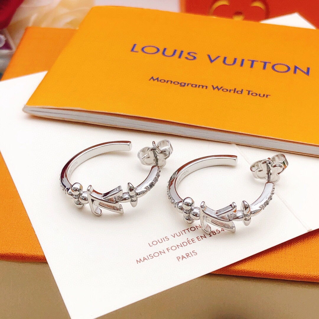 Louis Vuitton Luxury Earrings | Iconic Elegance & Boutique-Grade Quality 132