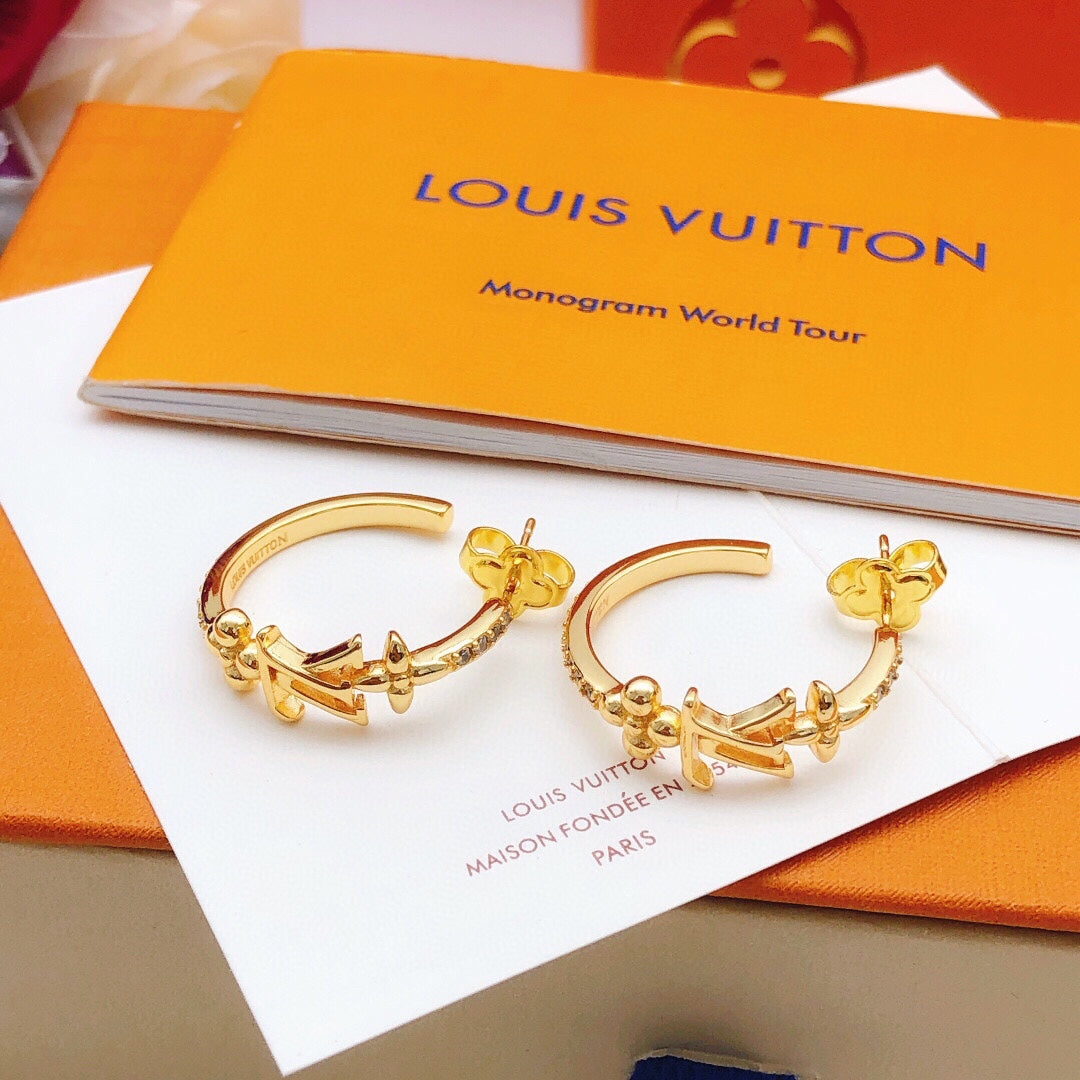 Louis Vuitton Luxury Earrings | Iconic Elegance & Boutique-Grade Quality 133