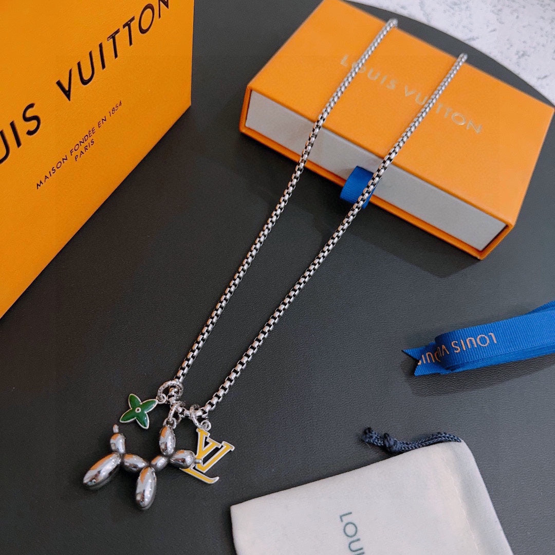 Louis Vuitton Luxury Necklace | Iconic Elegance & Boutique-Grade Quality 100