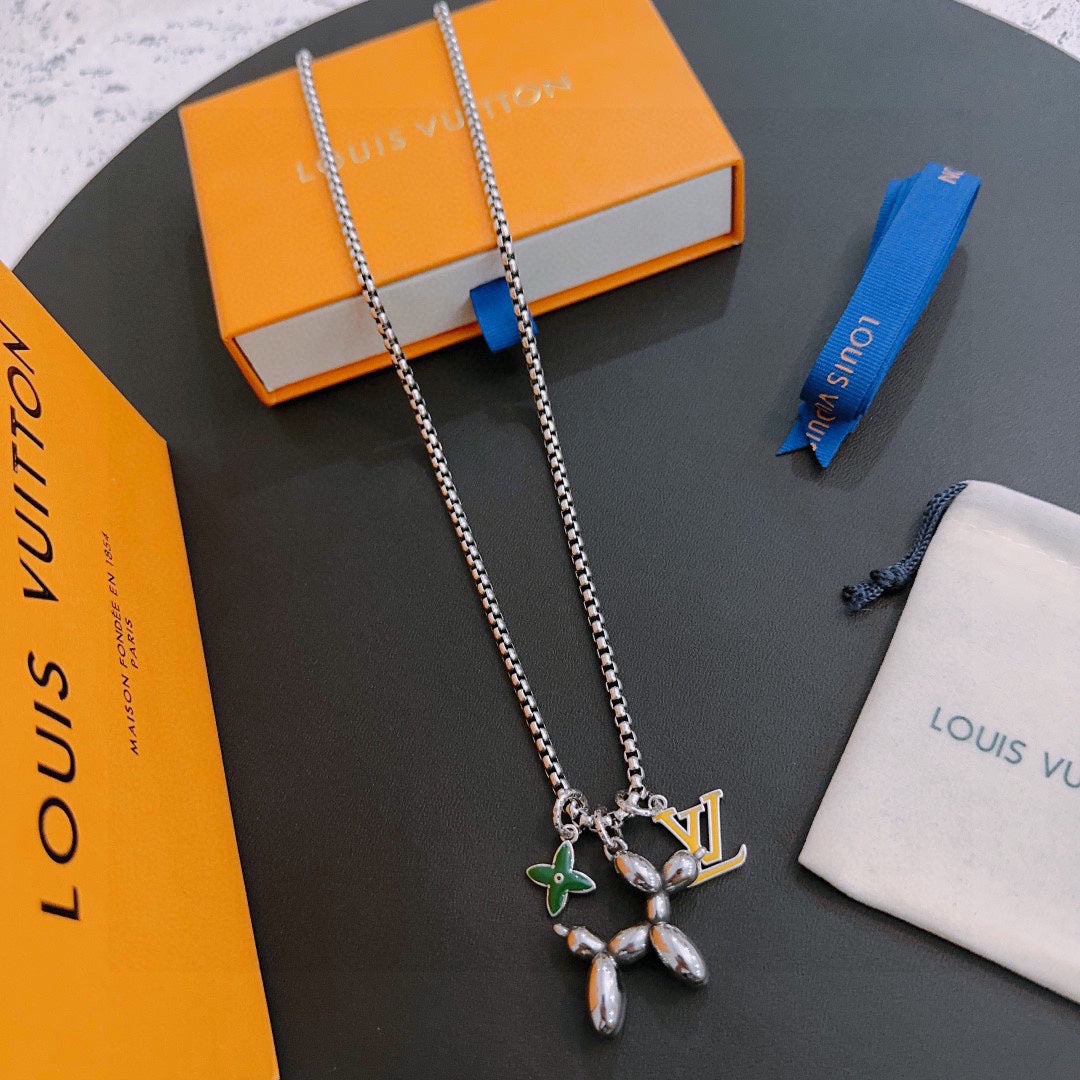 Louis Vuitton Luxury Necklace | Iconic Elegance & Boutique-Grade Quality 100