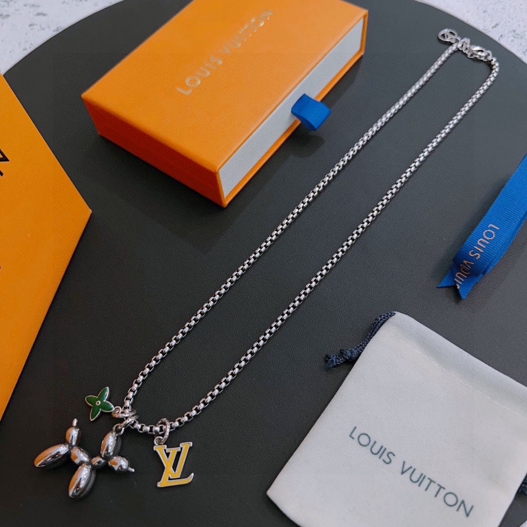 Louis Vuitton Luxury Necklace | Iconic Elegance & Boutique-Grade Quality 100