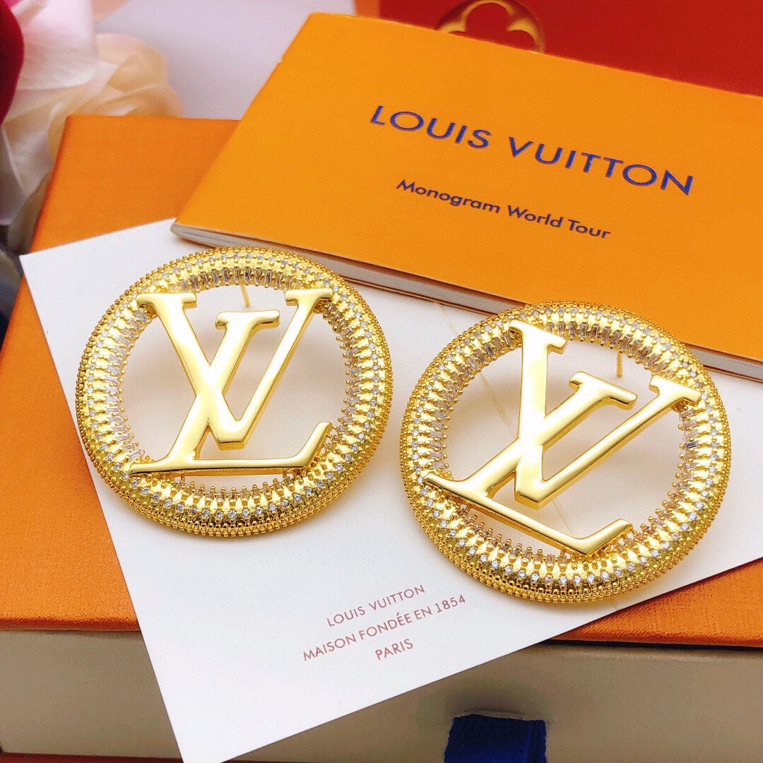 Louis Vuitton Luxury Earrings | Iconic Elegance & Boutique-Grade Quality 136