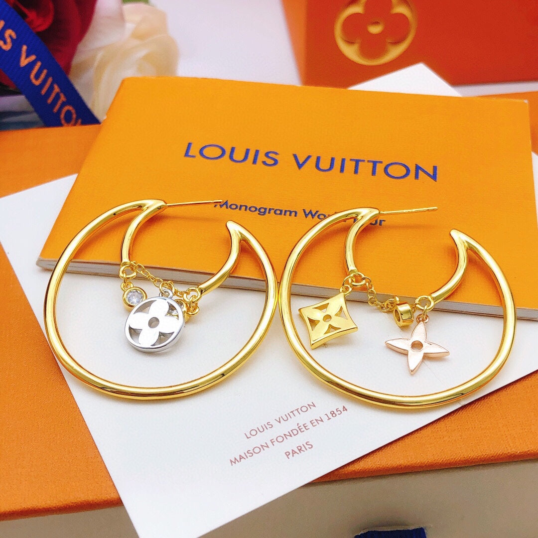 Louis Vuitton Luxury Earrings | Iconic Elegance & Boutique-Grade Quality 137