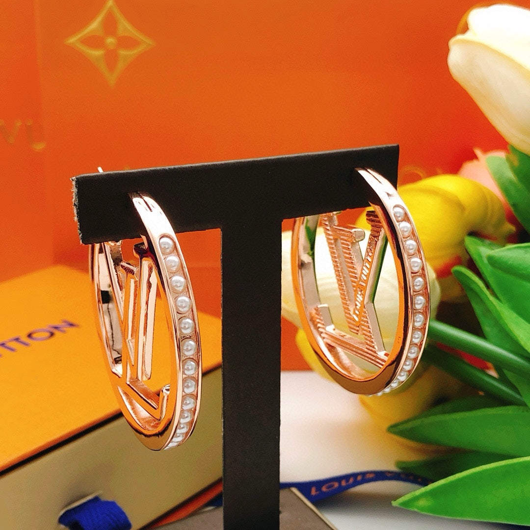 Louis Vuitton Luxury Earrings | Iconic Elegance & Boutique-Grade Quality 138