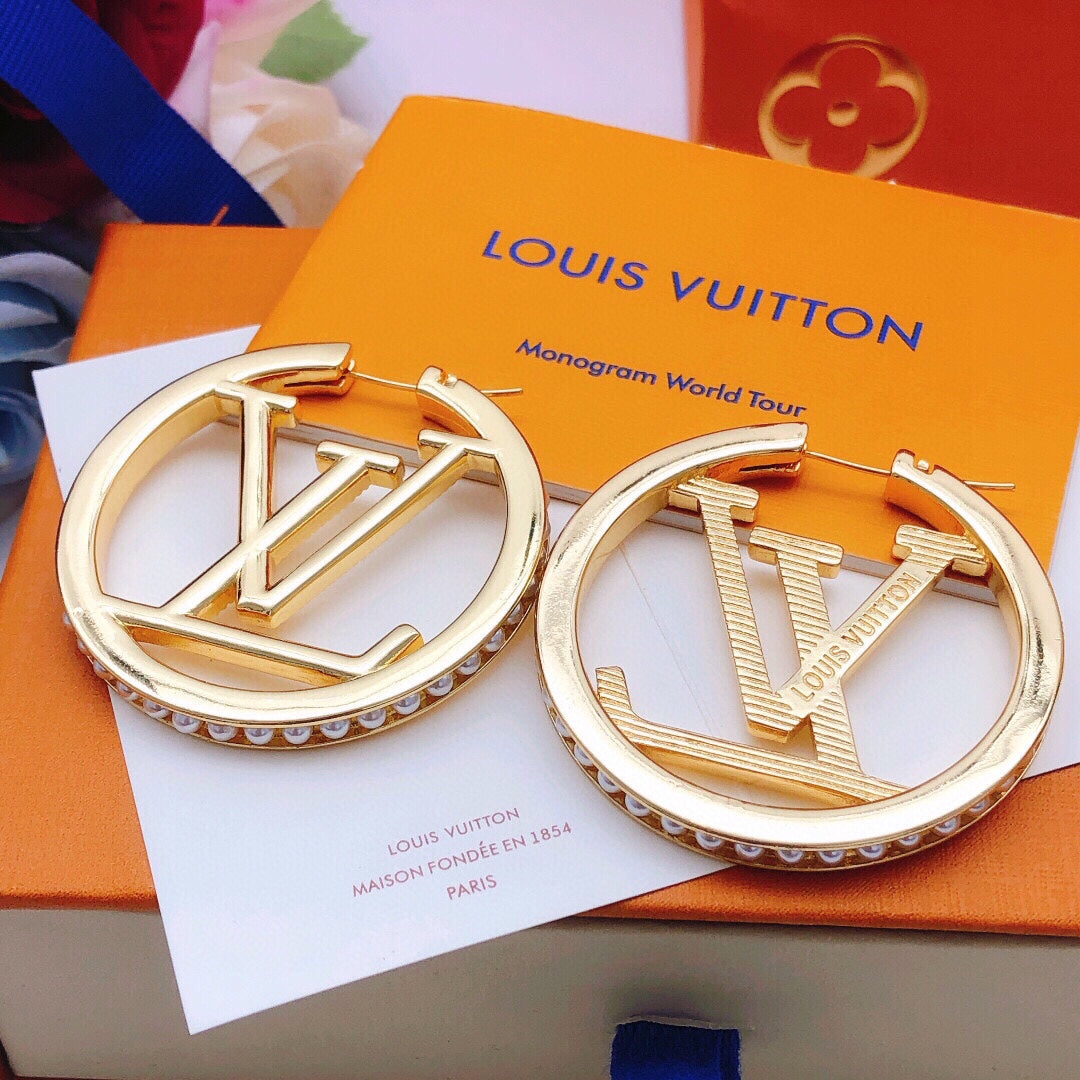 Louis Vuitton Luxury Earrings | Iconic Elegance & Boutique-Grade Quality 139