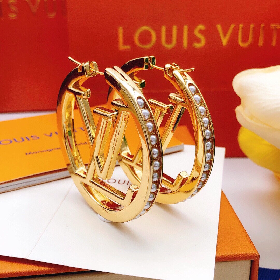 Louis Vuitton Luxury Earrings | Iconic Elegance & Boutique-Grade Quality 139