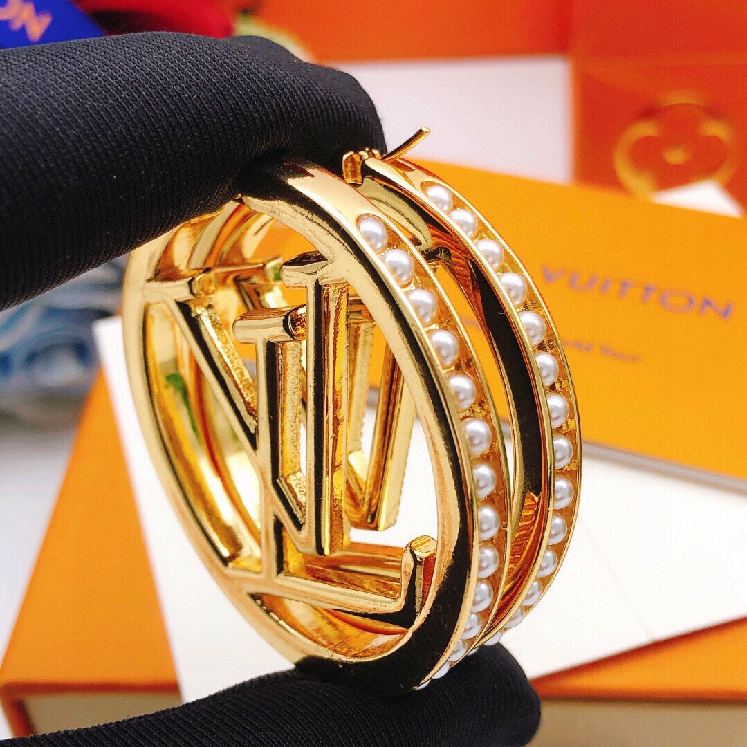 Louis Vuitton Luxury Earrings | Iconic Elegance & Boutique-Grade Quality 139