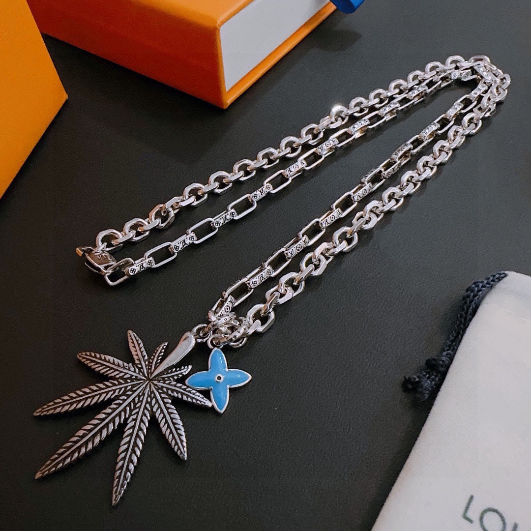 Louis Vuitton Luxury Necklace | Iconic Elegance & Boutique-Grade Quality 101