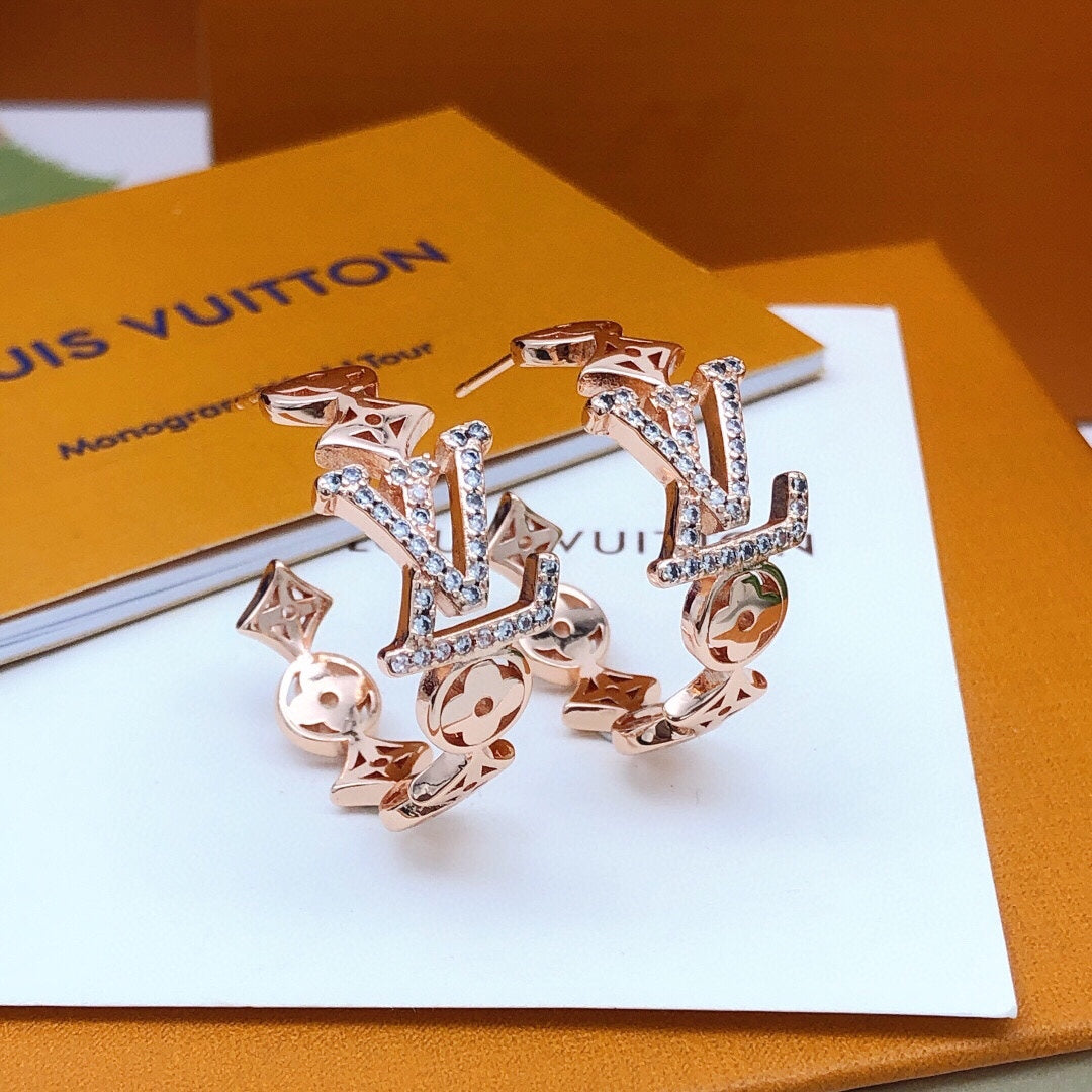 Louis Vuitton Luxury Earrings | Iconic Elegance & Boutique-Grade Quality 140