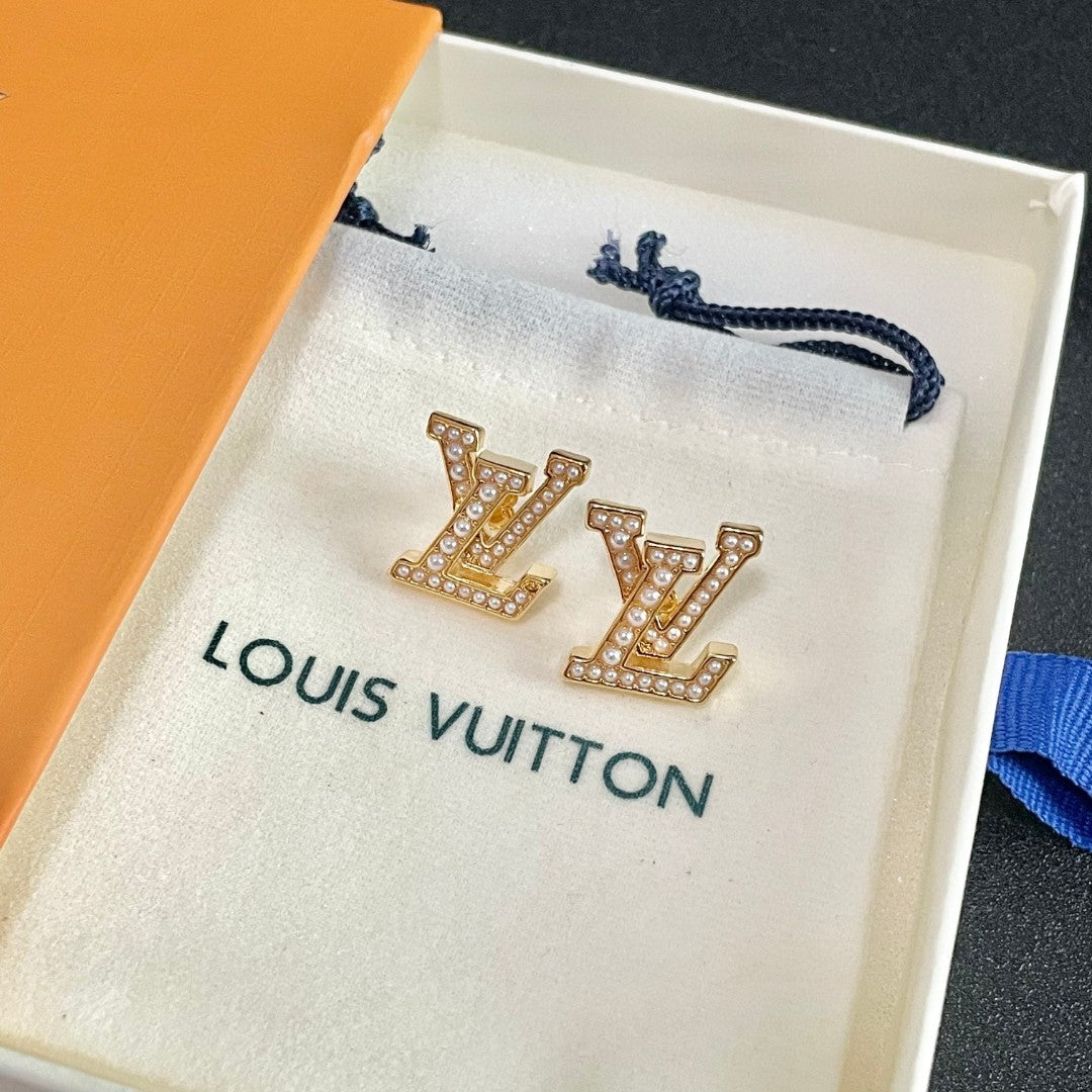 Louis Vuitton Luxury Earrings | Iconic Elegance & Boutique-Grade Quality 145
