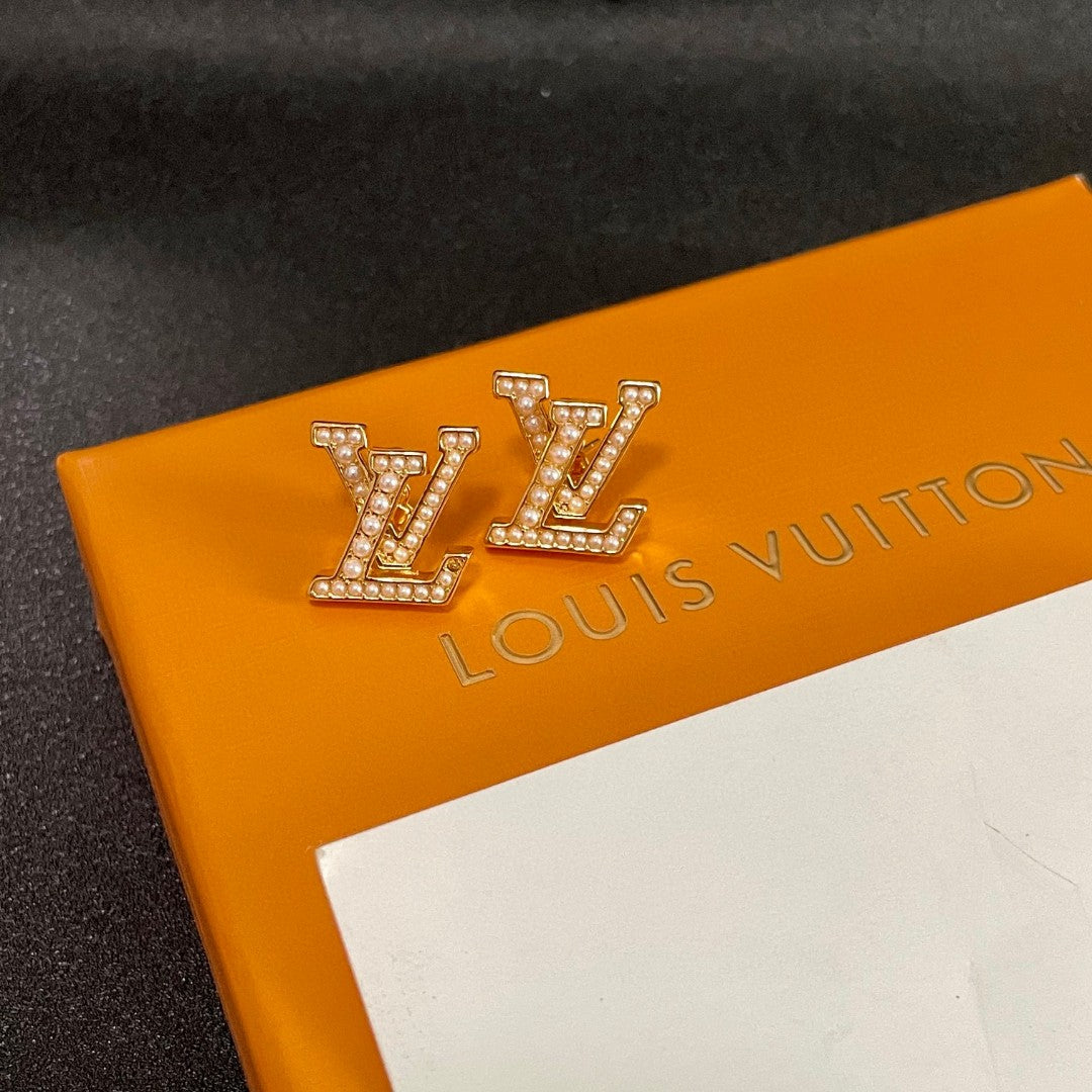 Louis Vuitton Luxury Earrings | Iconic Elegance & Boutique-Grade Quality 145