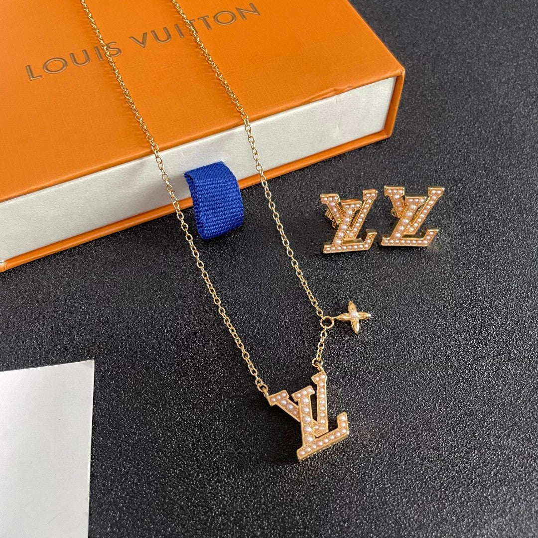 Louis Vuitton Luxury Earrings | Iconic Elegance & Boutique-Grade Quality 145