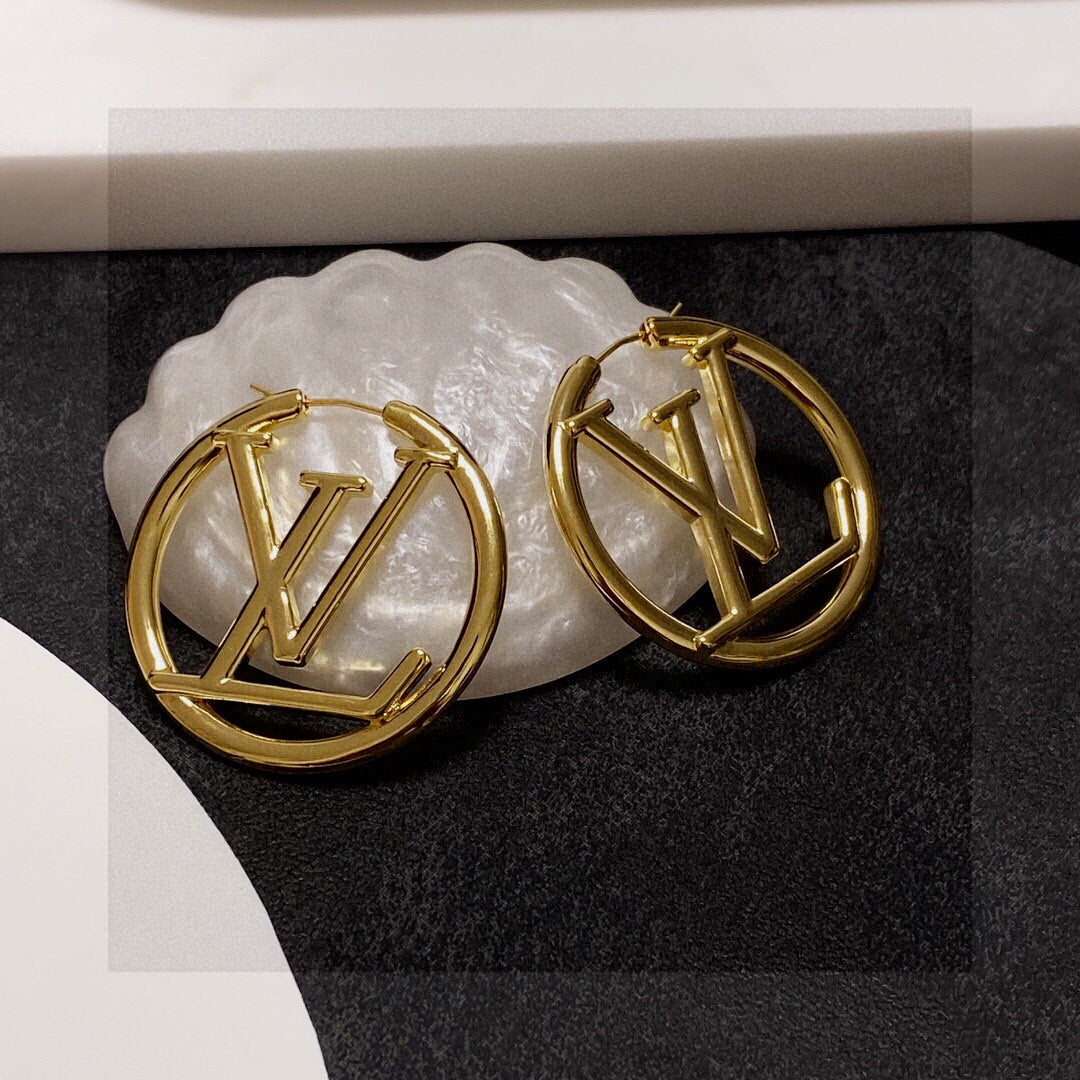 Louis Vuitton Luxury Earrings | Iconic Elegance & Boutique-Grade Quality 146