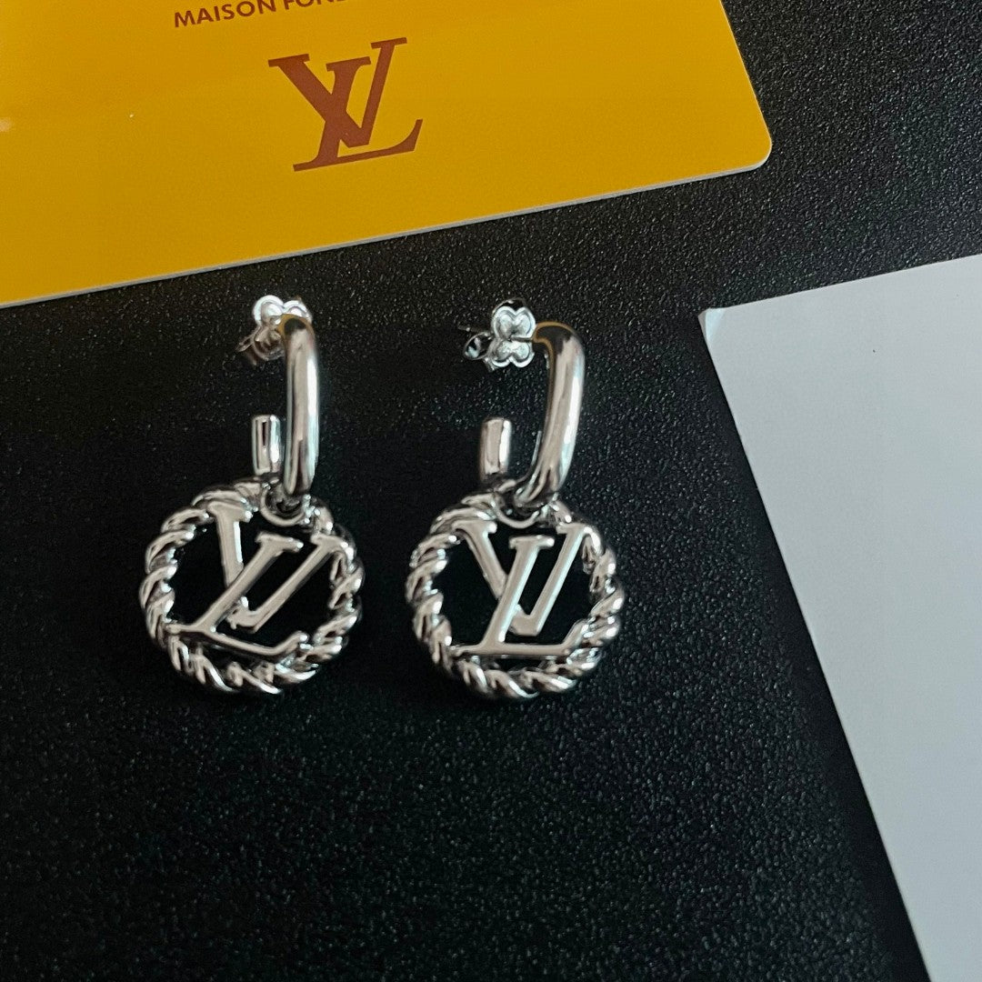 Louis Vuitton Luxury Earrings | Iconic Elegance & Boutique-Grade Quality 147