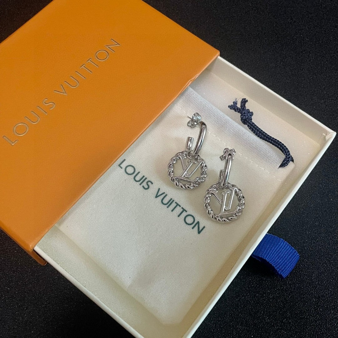 Louis Vuitton Luxury Earrings | Iconic Elegance & Boutique-Grade Quality 147