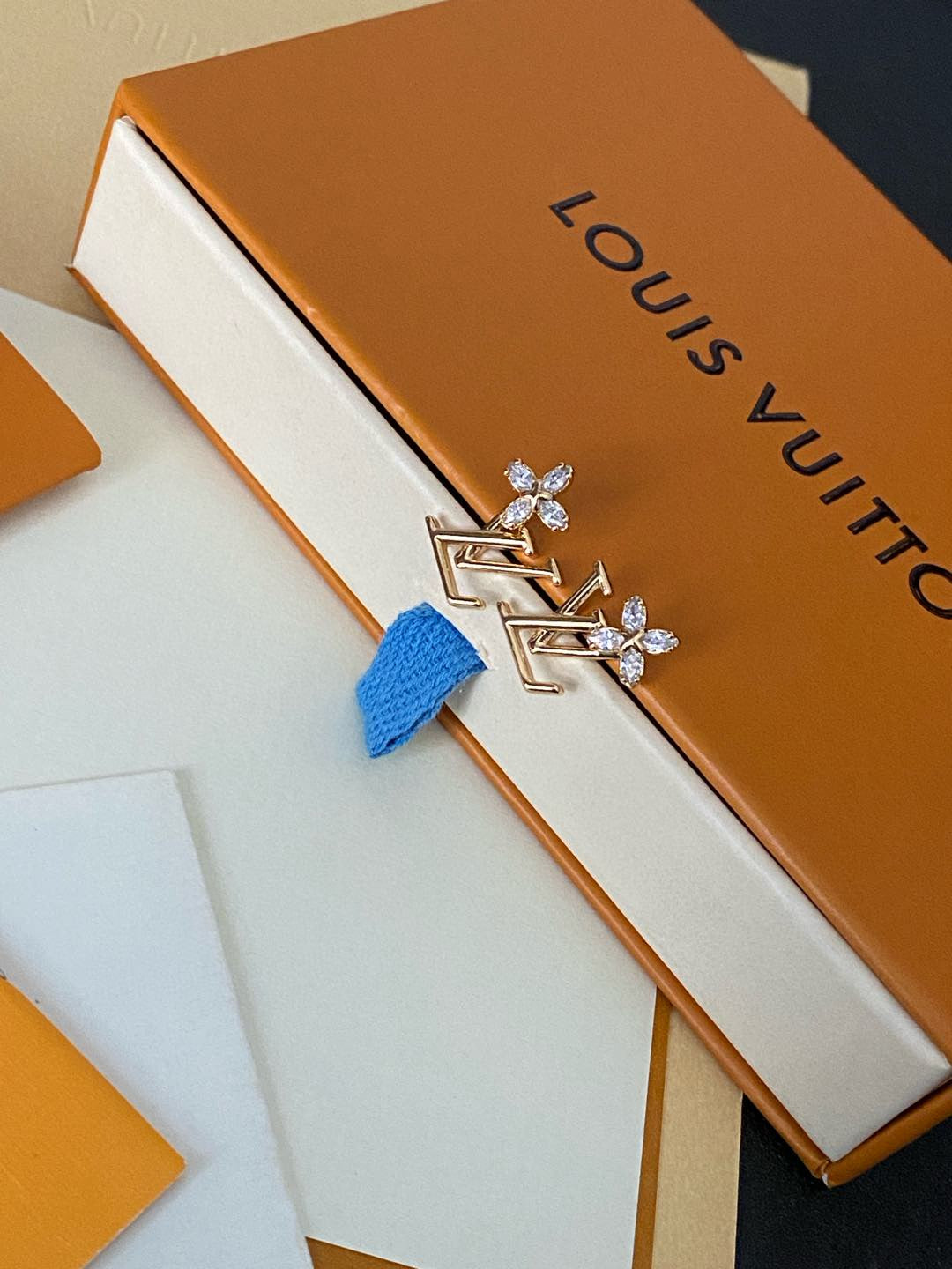 Louis Vuitton Luxury Earrings | Iconic Elegance & Boutique-Grade Quality 149