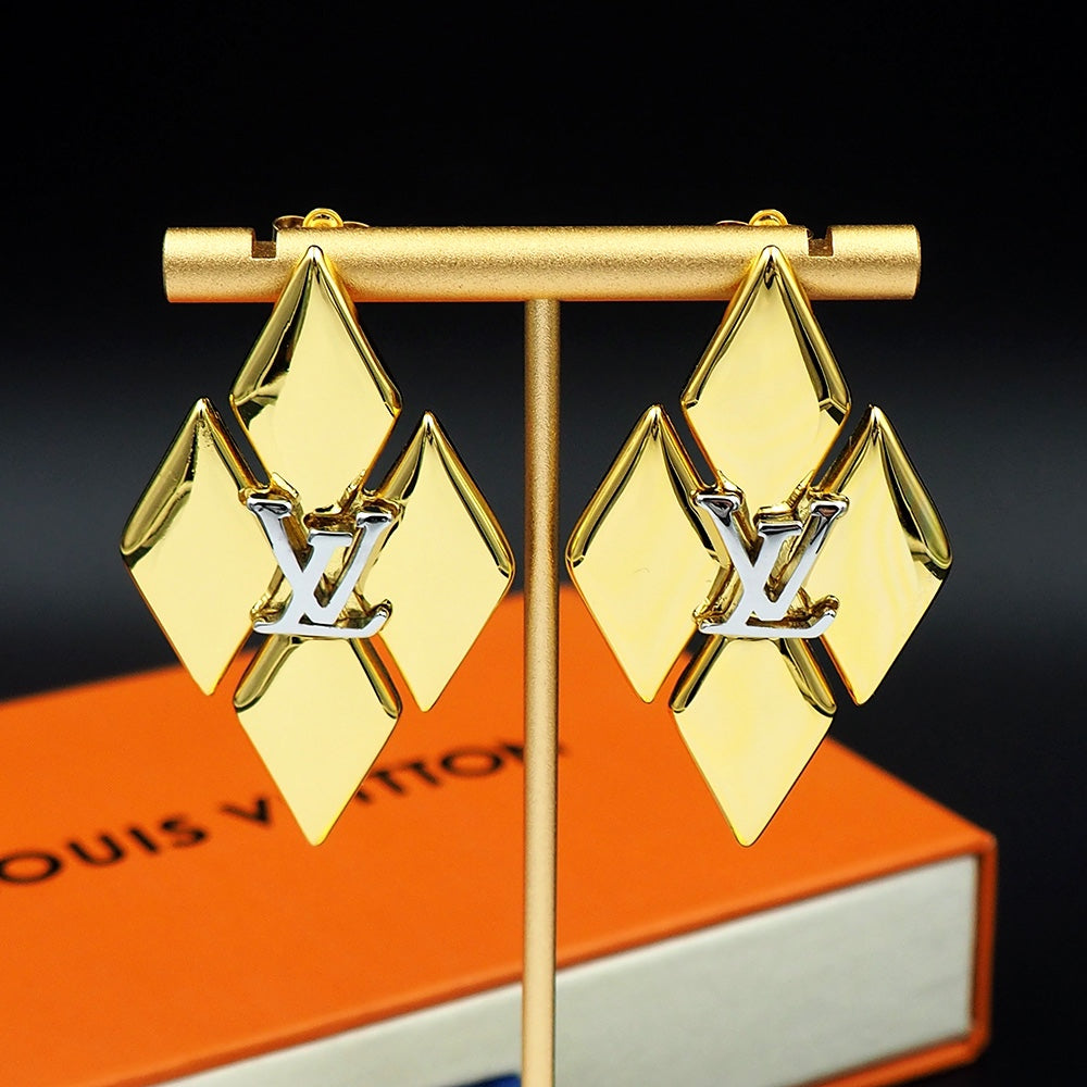 Louis Vuitton Luxury Earrings | Iconic Elegance & Boutique-Grade Quality 150