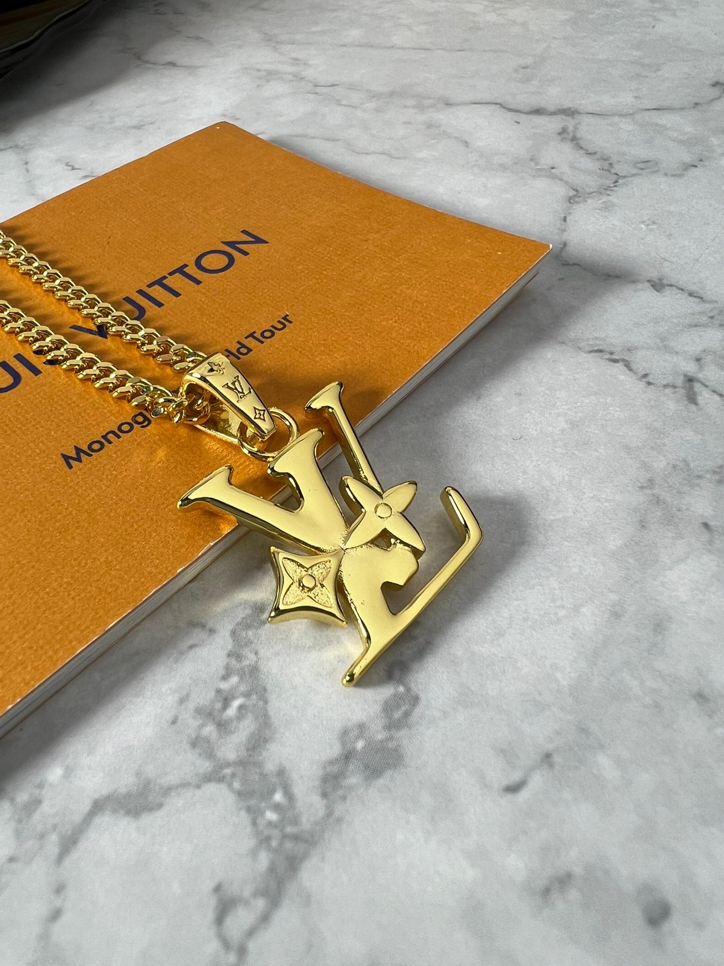 Louis Vuitton Luxury Necklace | Iconic Elegance & Boutique-Grade Quality 104