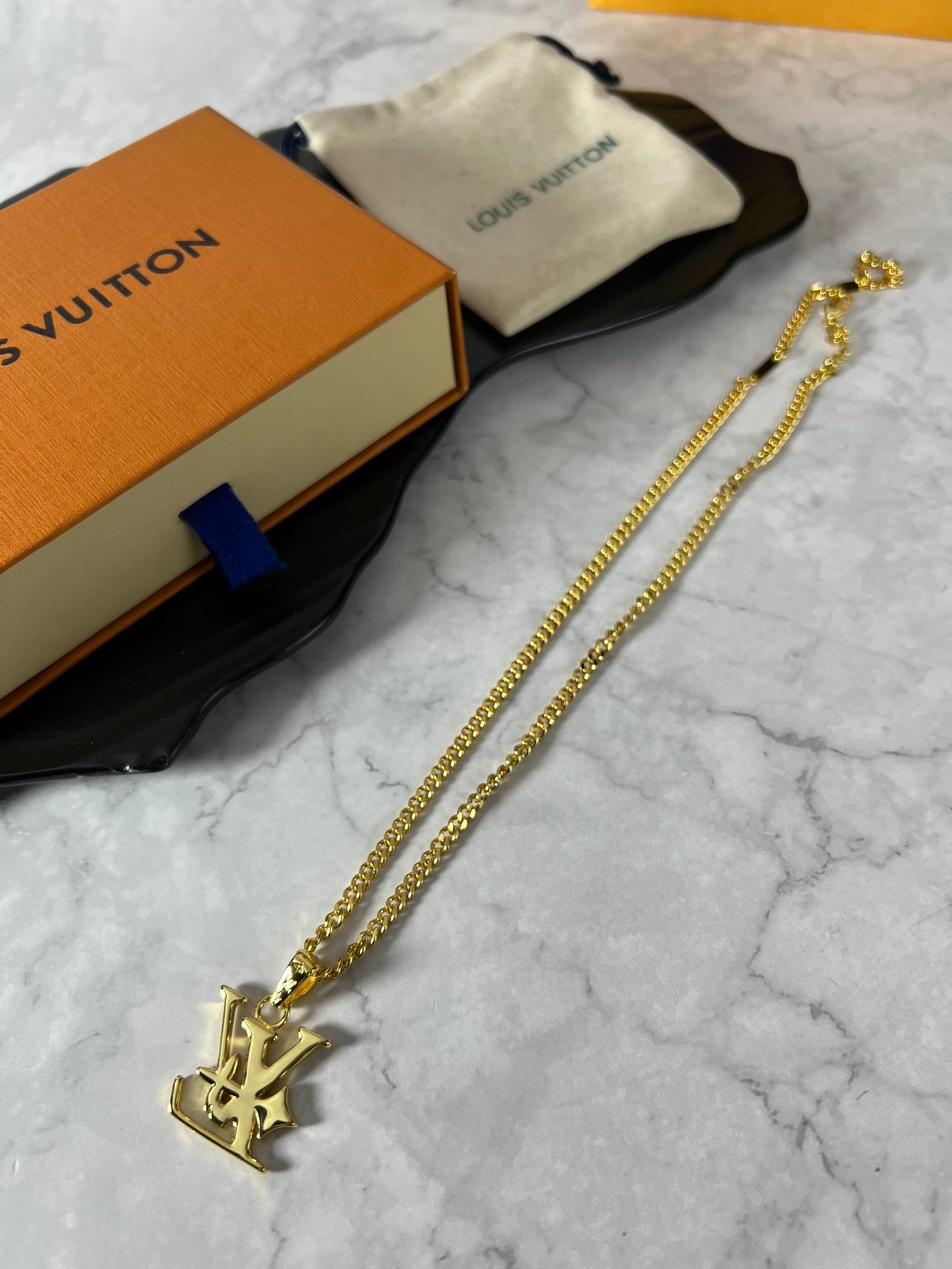 Louis Vuitton Luxury Necklace | Iconic Elegance & Boutique-Grade Quality 104