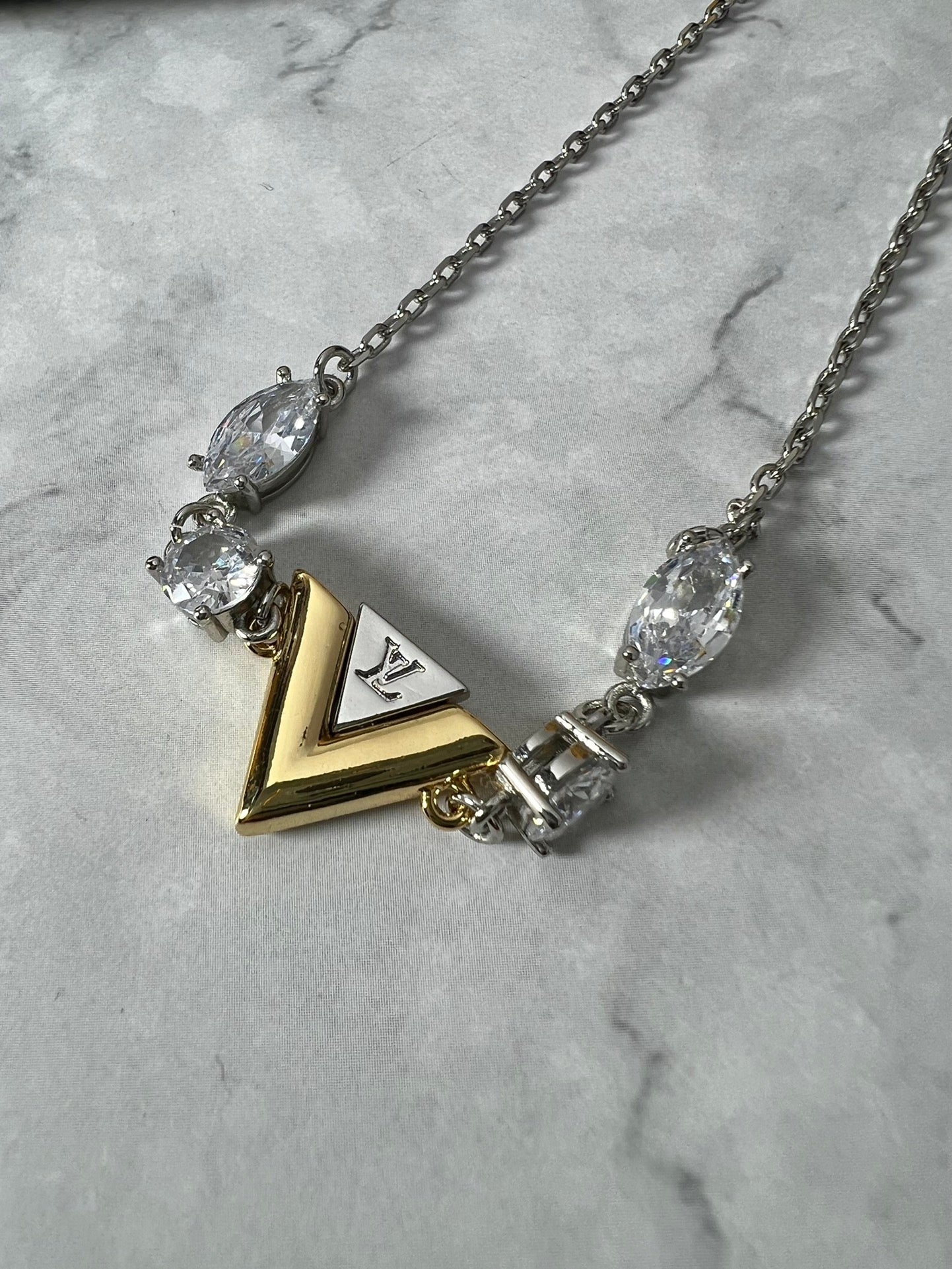 Louis Vuitton Luxury Necklace | Iconic Elegance & Boutique-Grade Quality 105