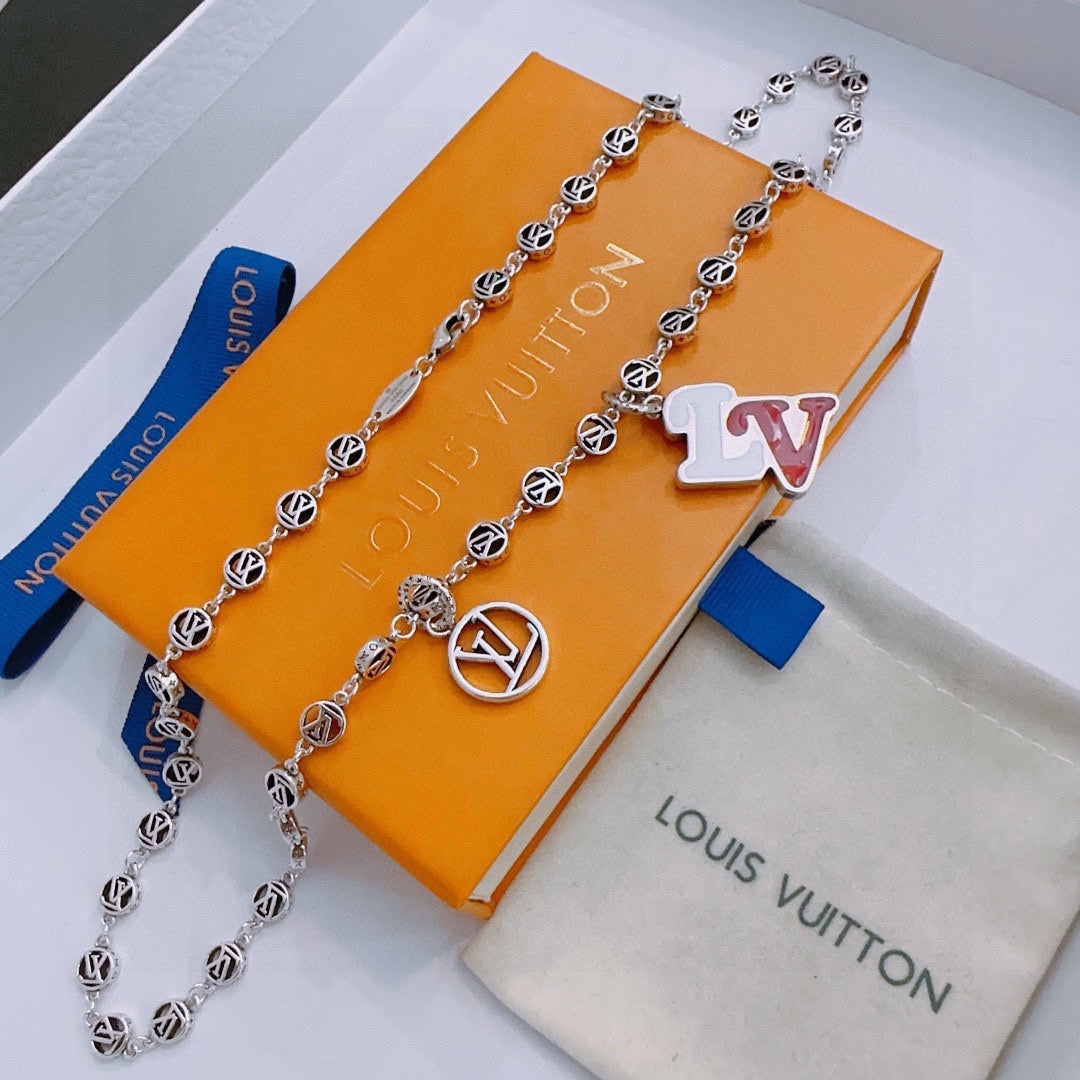 Louis Vuitton Luxury Necklace | Iconic Elegance & Boutique-Grade Quality 113