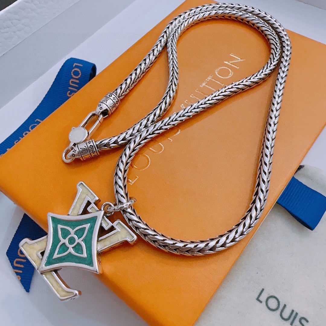 Louis Vuitton Luxury Necklace | Iconic Elegance & Boutique-Grade Quality 114