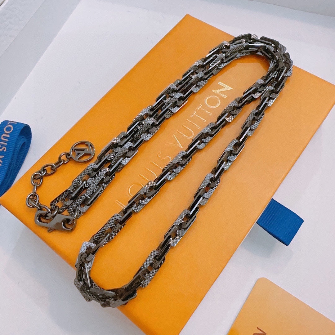 Louis Vuitton Luxury Necklace | Iconic Elegance & Boutique-Grade Quality 116