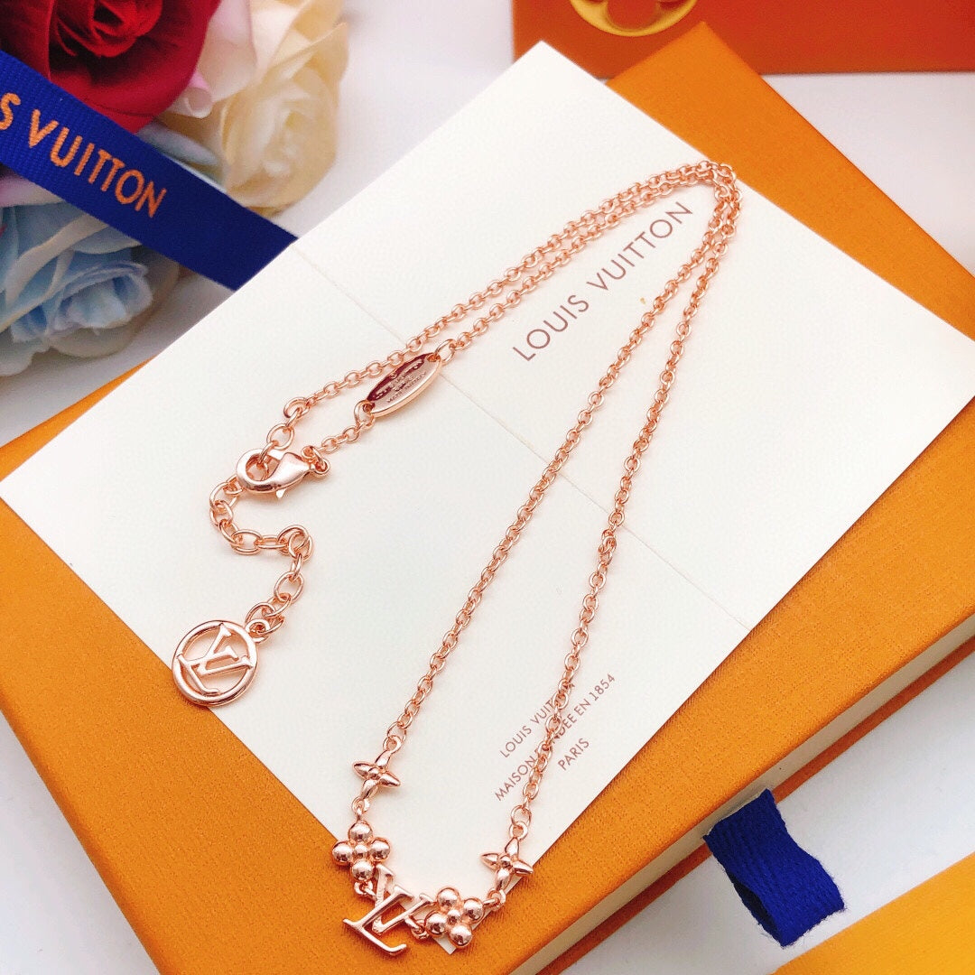 Louis Vuitton Luxury Necklace | Iconic Elegance & Boutique-Grade Quality 118