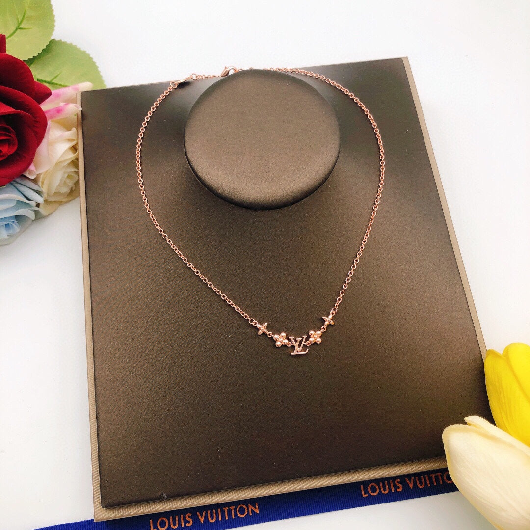 Louis Vuitton Luxury Necklace | Iconic Elegance & Boutique-Grade Quality 118