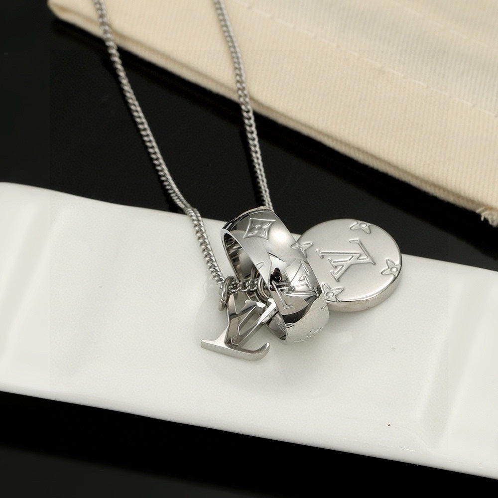 Louis Vuitton Luxury Necklace | Iconic Elegance & Boutique-Grade Quality 119