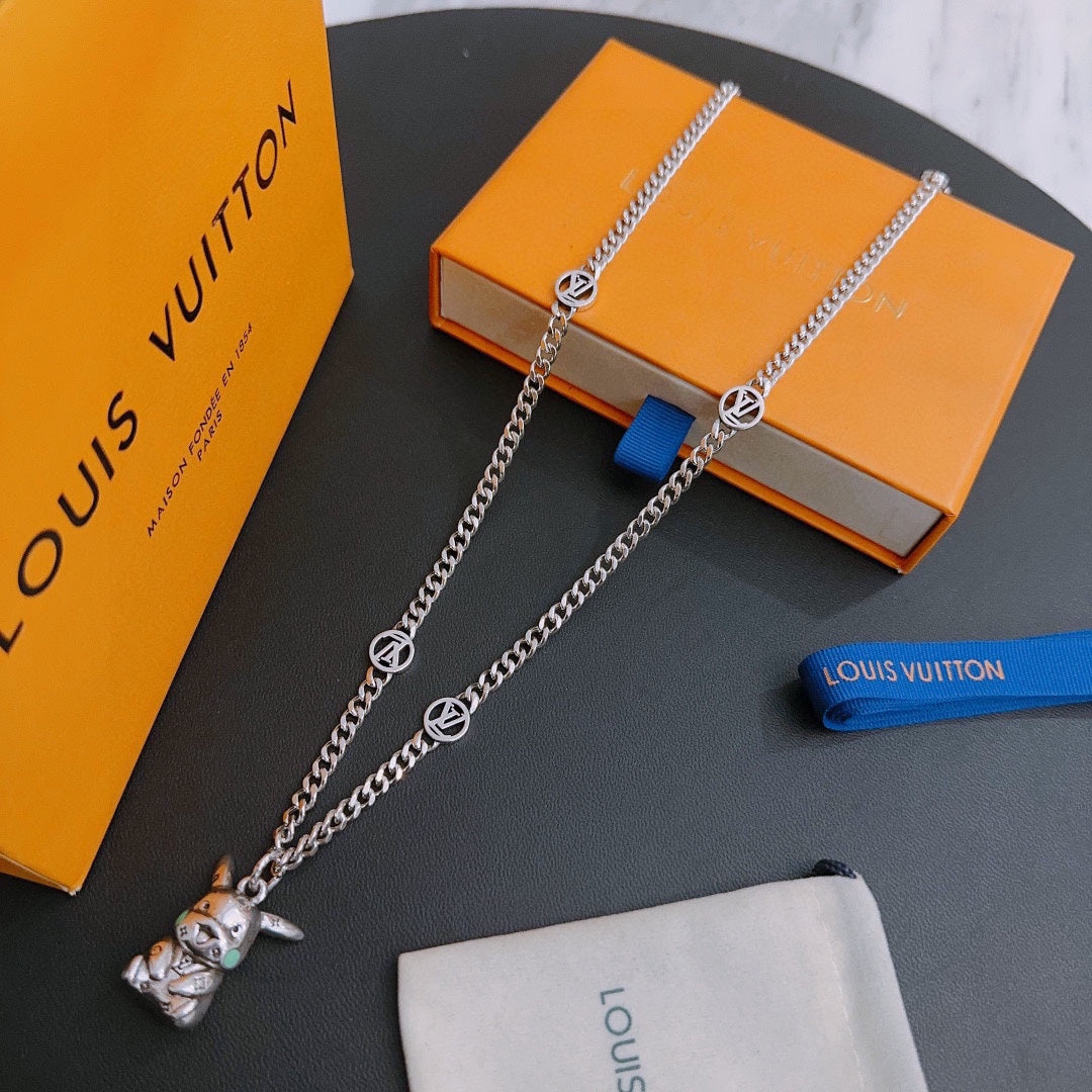 Louis Vuitton Luxury Necklace | Iconic Elegance & Boutique-Grade Quality 121