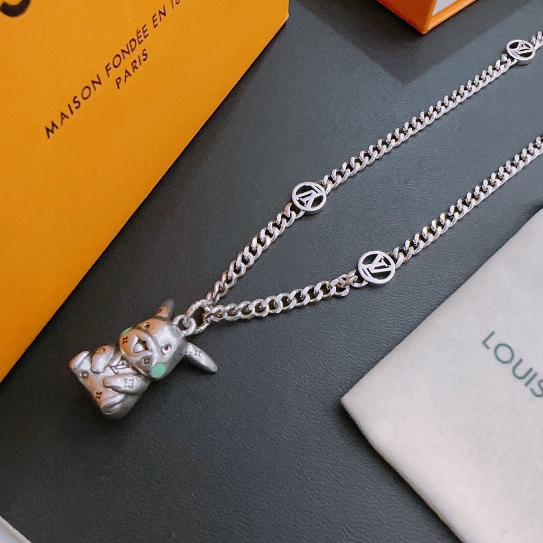 Louis Vuitton Luxury Necklace | Iconic Elegance & Boutique-Grade Quality 121