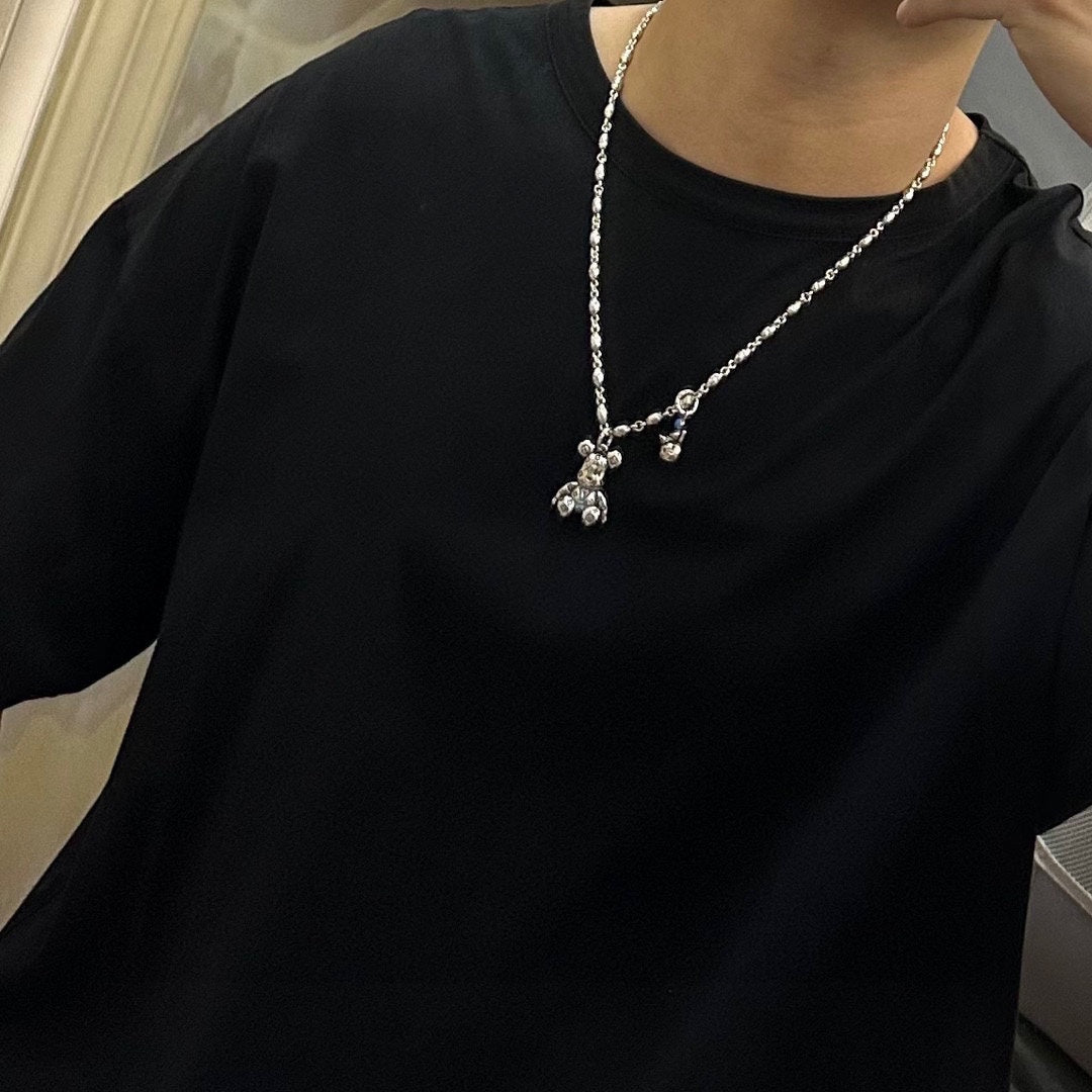 Louis Vuitton Luxury Necklace | Iconic Elegance & Boutique-Grade Quality 124