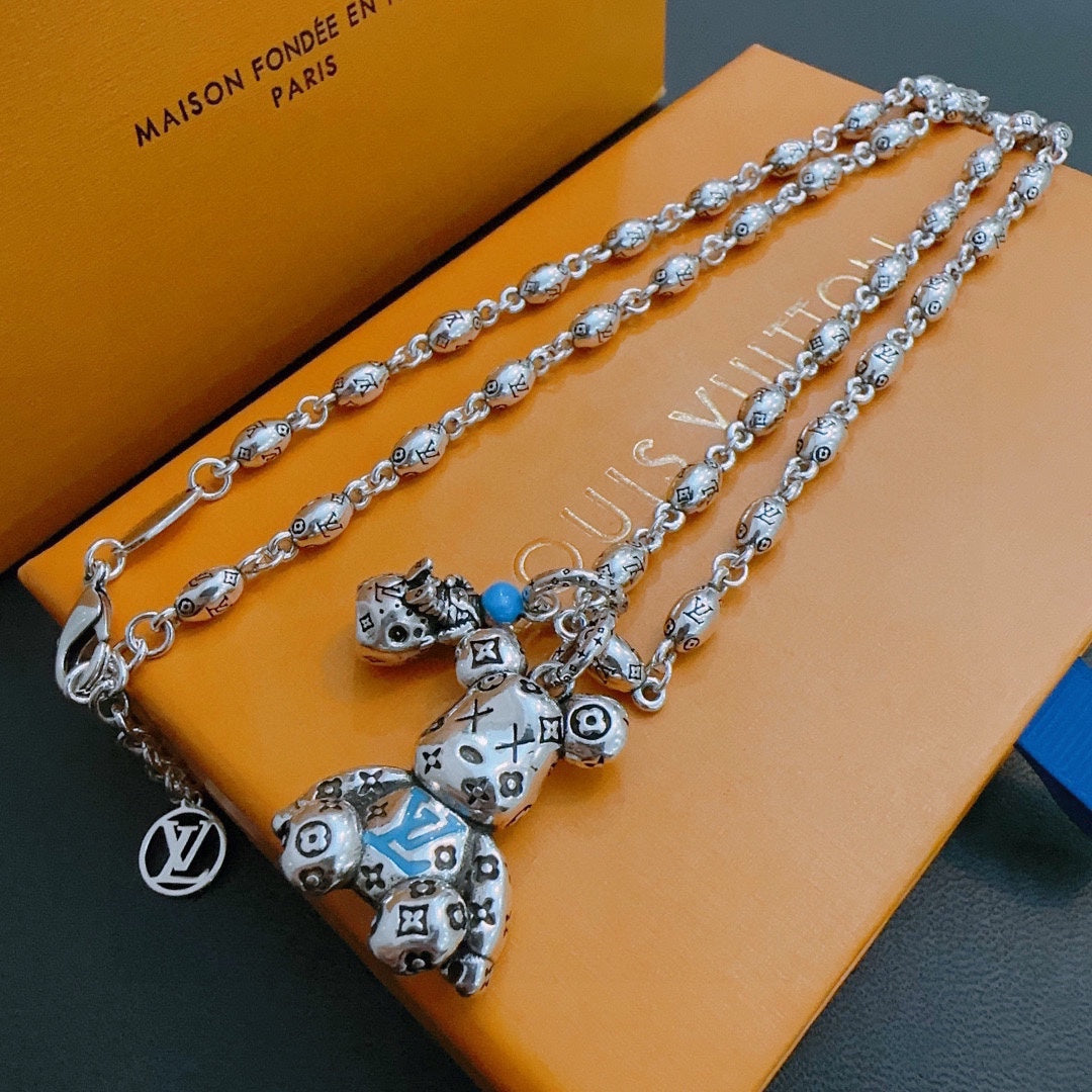 Louis Vuitton Luxury Necklace | Iconic Elegance & Boutique-Grade Quality 124