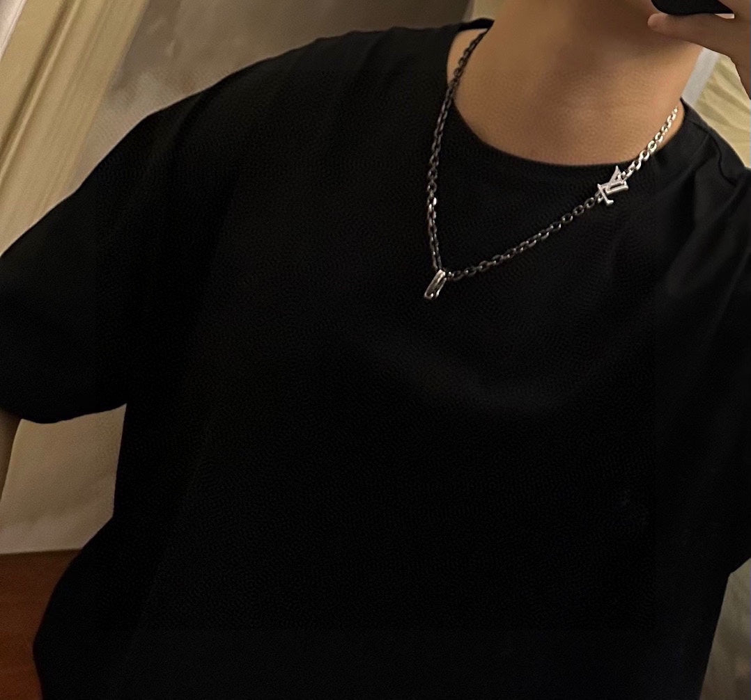 Louis Vuitton Luxury Necklace | Iconic Elegance & Boutique-Grade Quality 128
