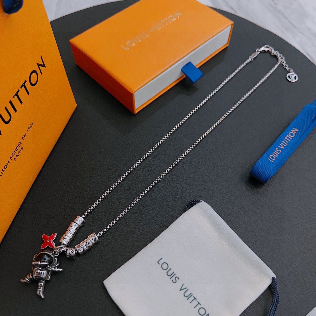 Louis Vuitton Luxury Necklace | Iconic Elegance & Boutique-Grade Quality 129