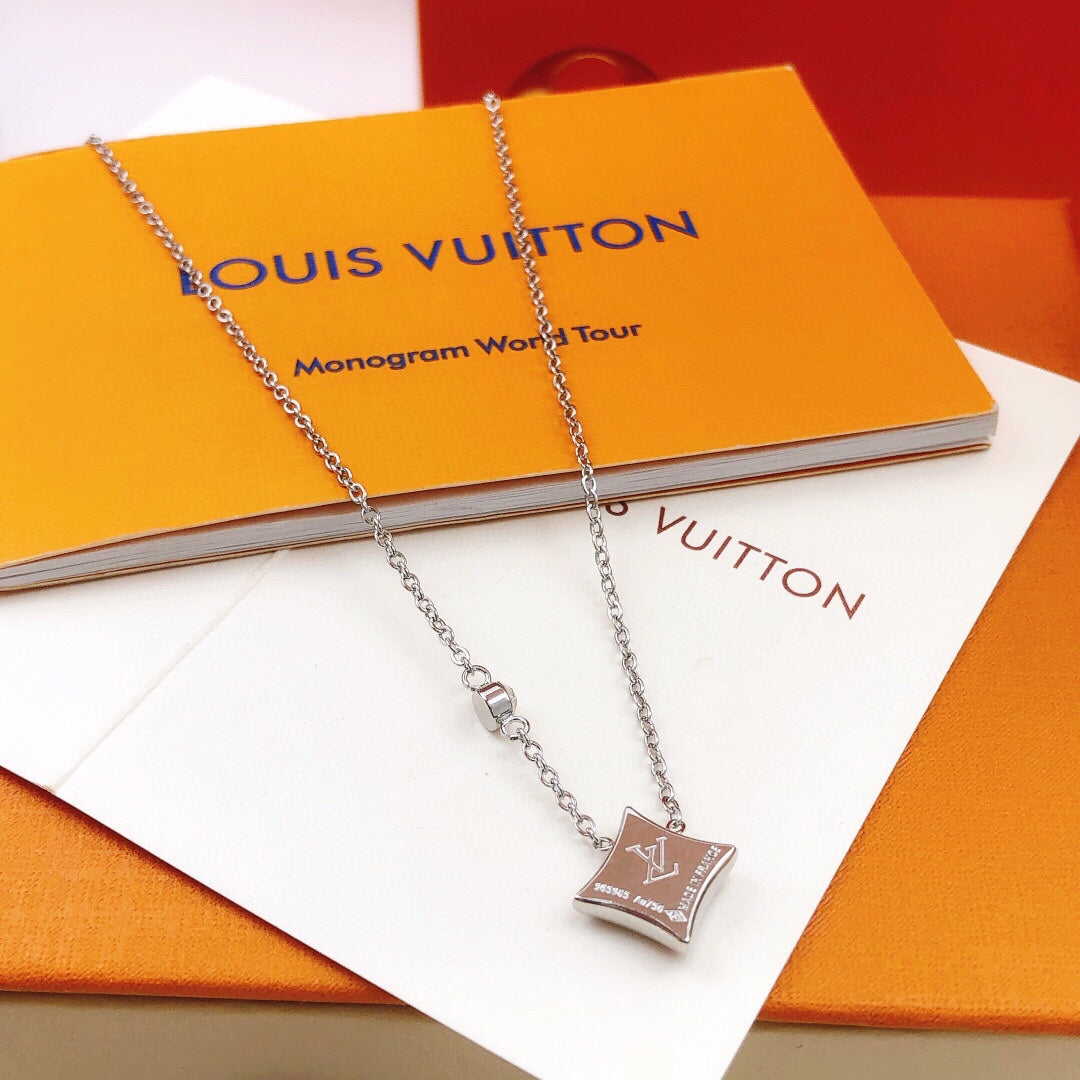 Louis Vuitton Luxury Necklace | Iconic Elegance & Boutique-Grade Quality 134