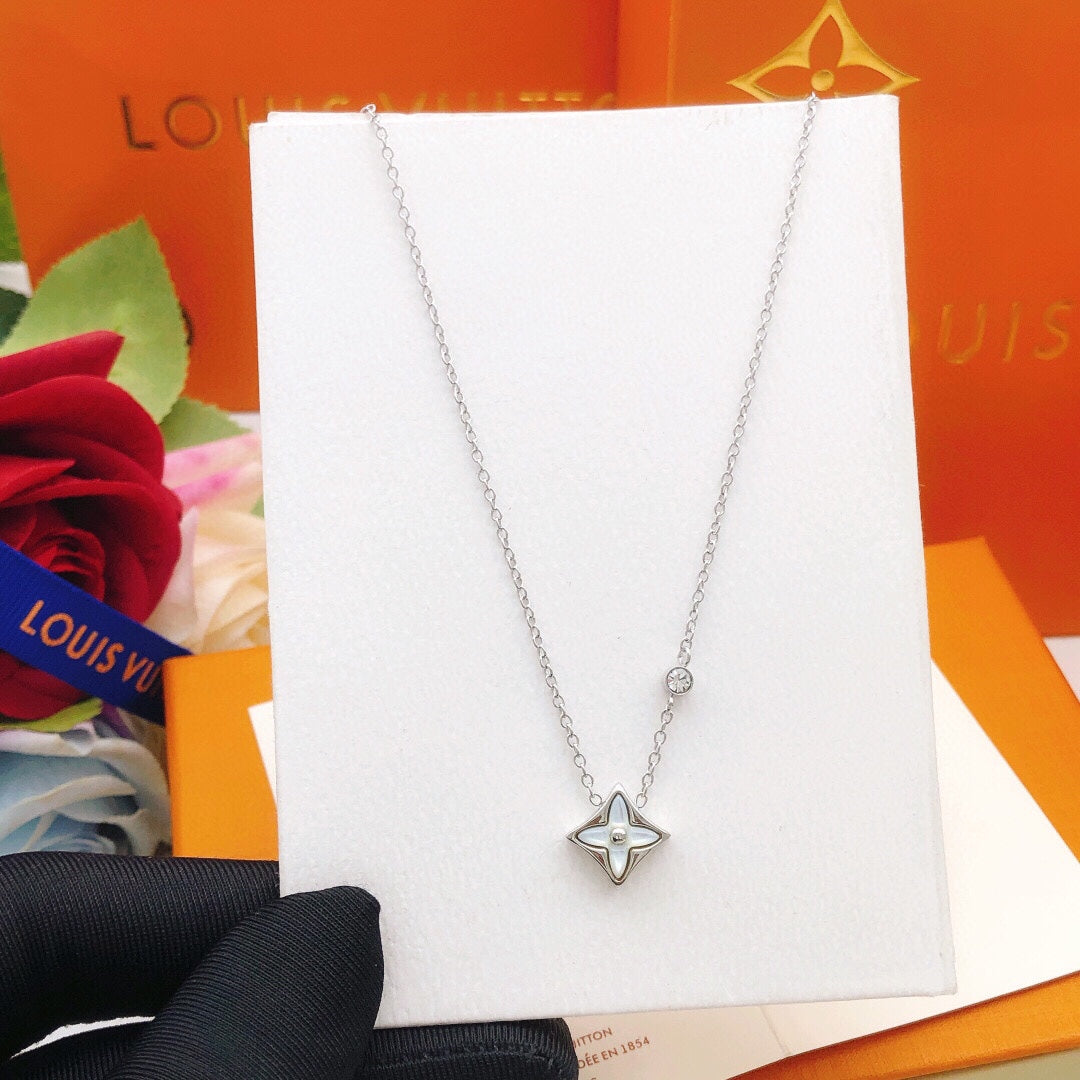 Louis Vuitton Luxury Necklace | Iconic Elegance & Boutique-Grade Quality 134