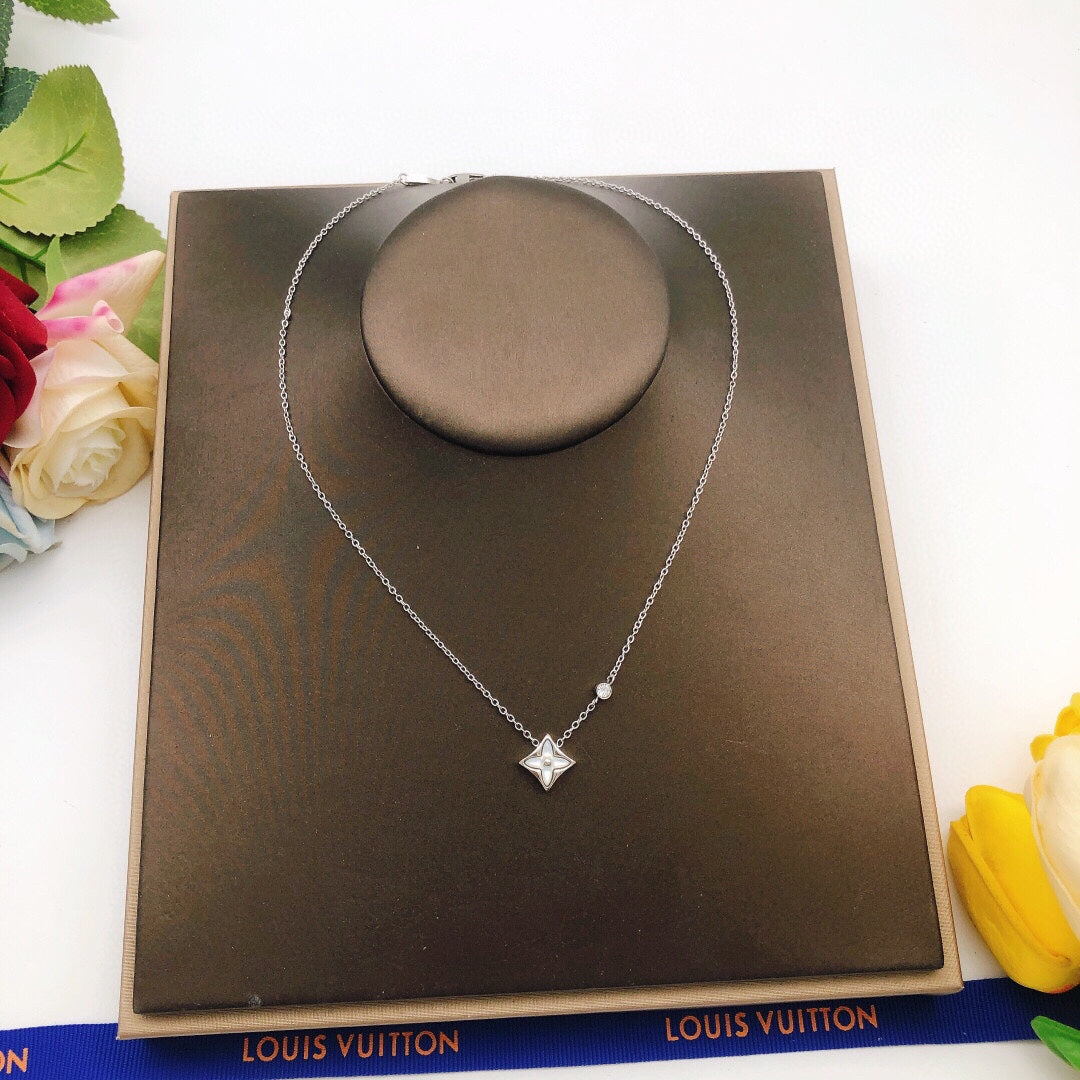 Louis Vuitton Luxury Necklace | Iconic Elegance & Boutique-Grade Quality 134