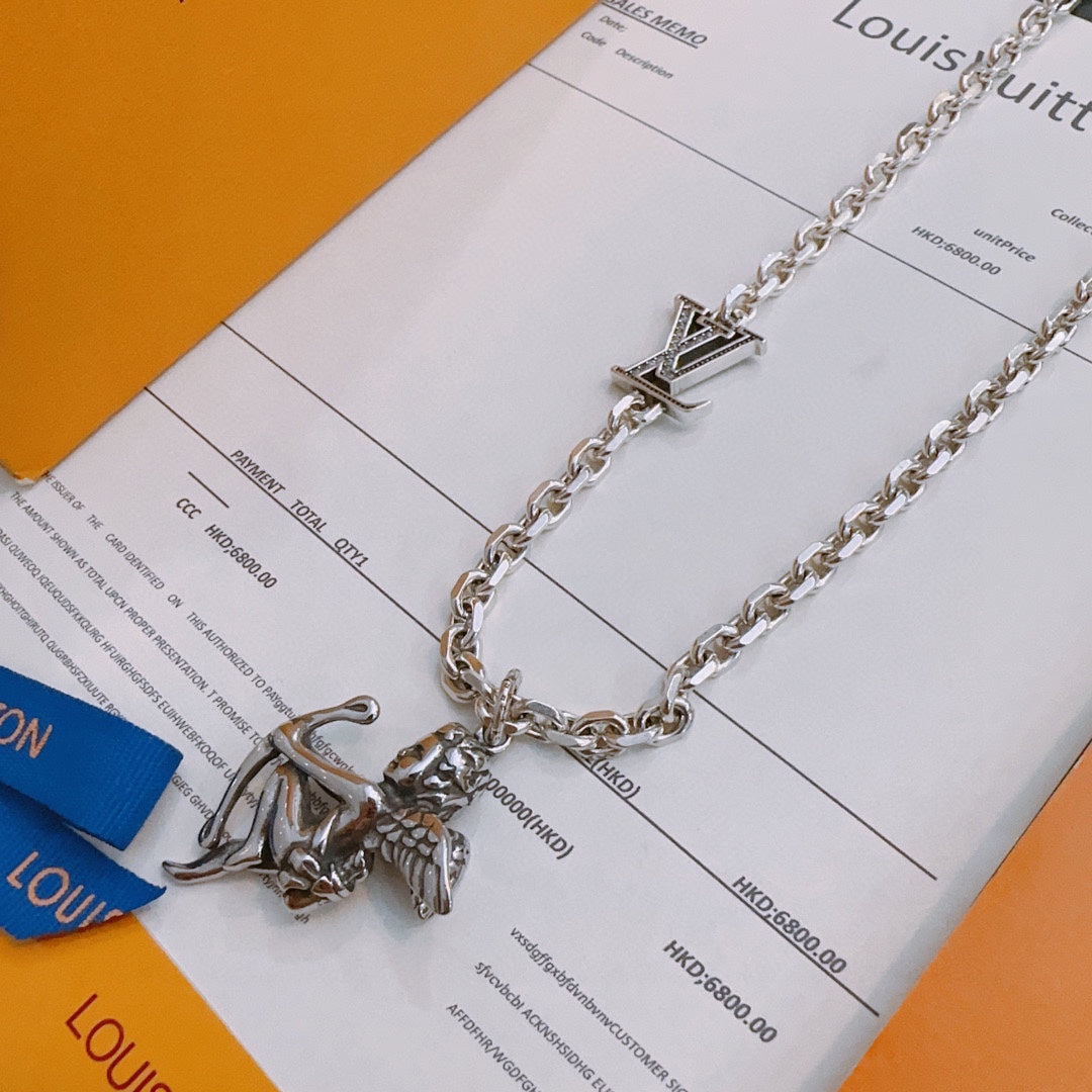 Louis Vuitton Luxury Necklace | Iconic Elegance & Boutique-Grade Quality 136