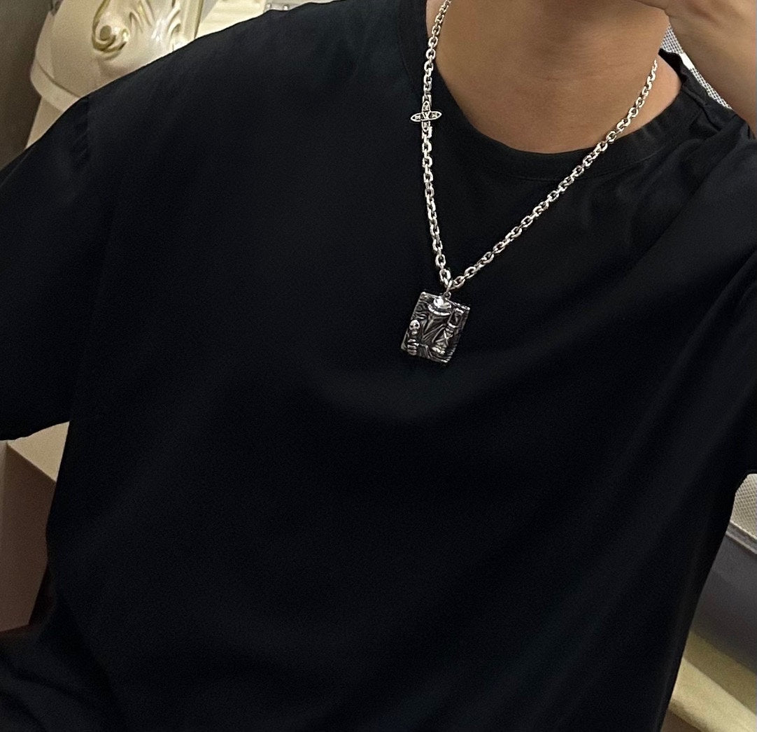 Louis Vuitton Luxury Necklace | Iconic Elegance & Boutique-Grade Quality 137