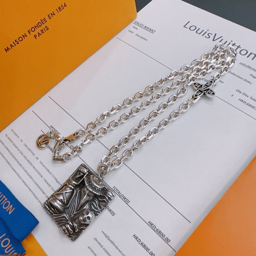 Louis Vuitton Luxury Necklace | Iconic Elegance & Boutique-Grade Quality 137