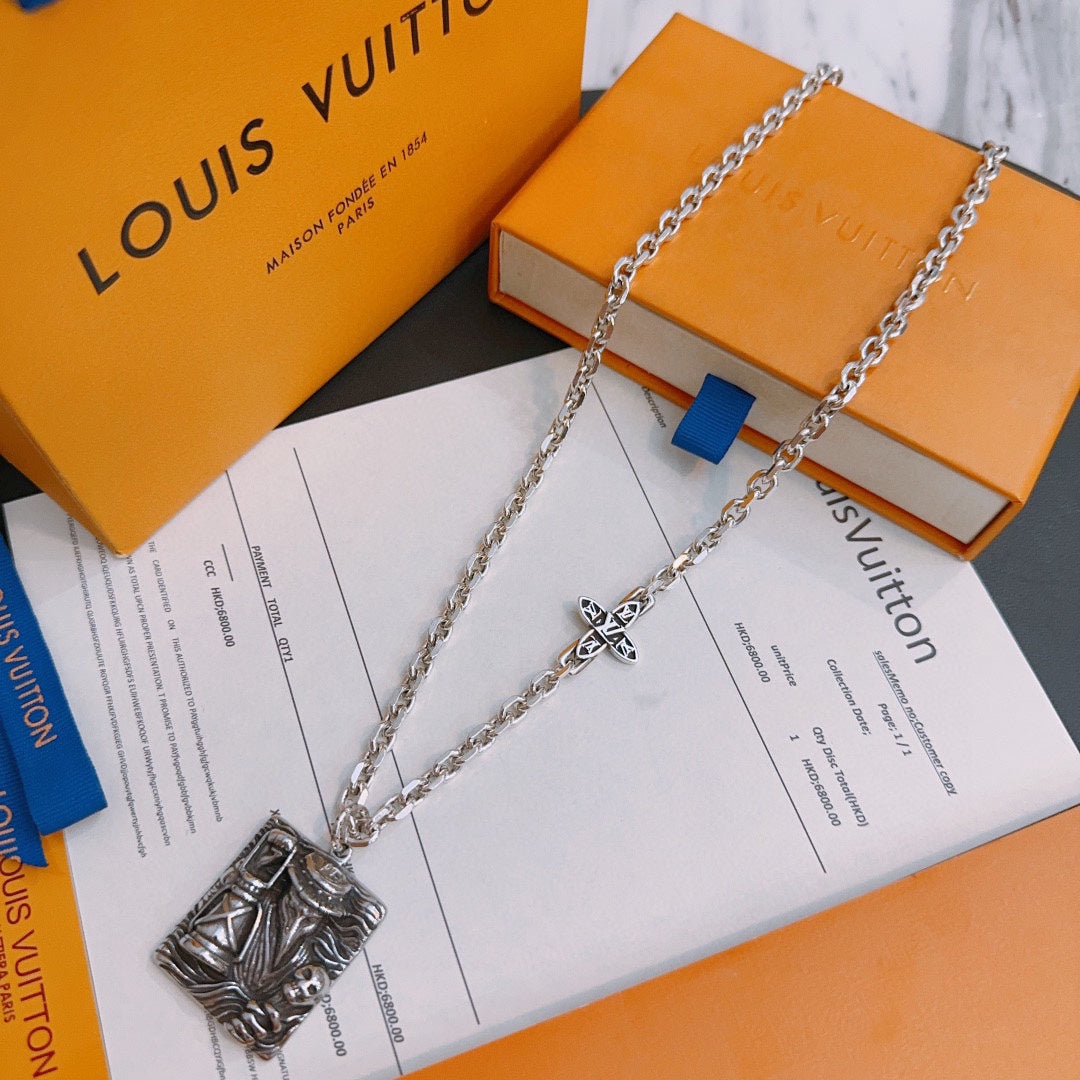 Louis Vuitton Luxury Necklace | Iconic Elegance & Boutique-Grade Quality 137